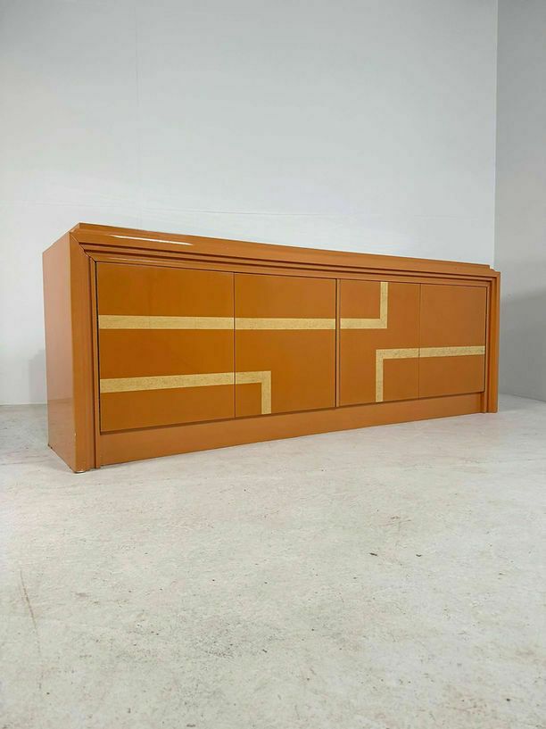 Italiaans Dressoir Met Oranje Lak En Inlegwerk, Jaren 1970 photo furniture