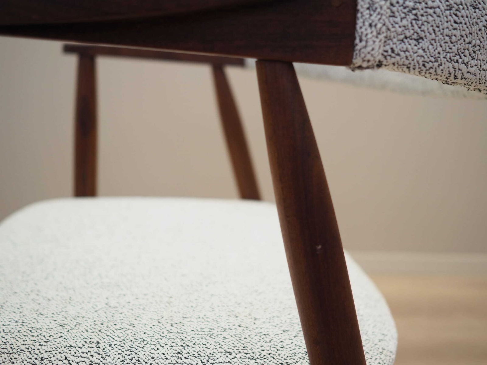 759.0 Teak Chair, Danish Design, 1970s, Production: Denmark photo