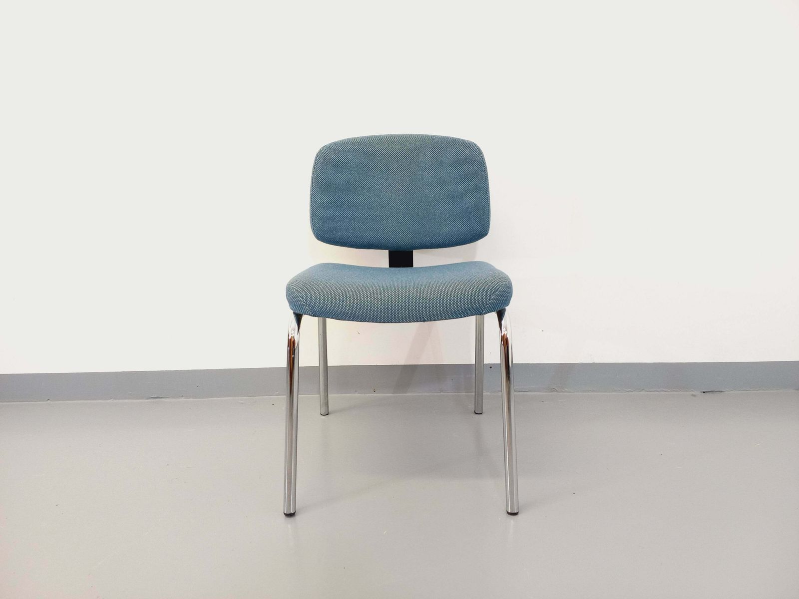 Fauteuil de bureau Vog en tissu, années 1970 photo furniture