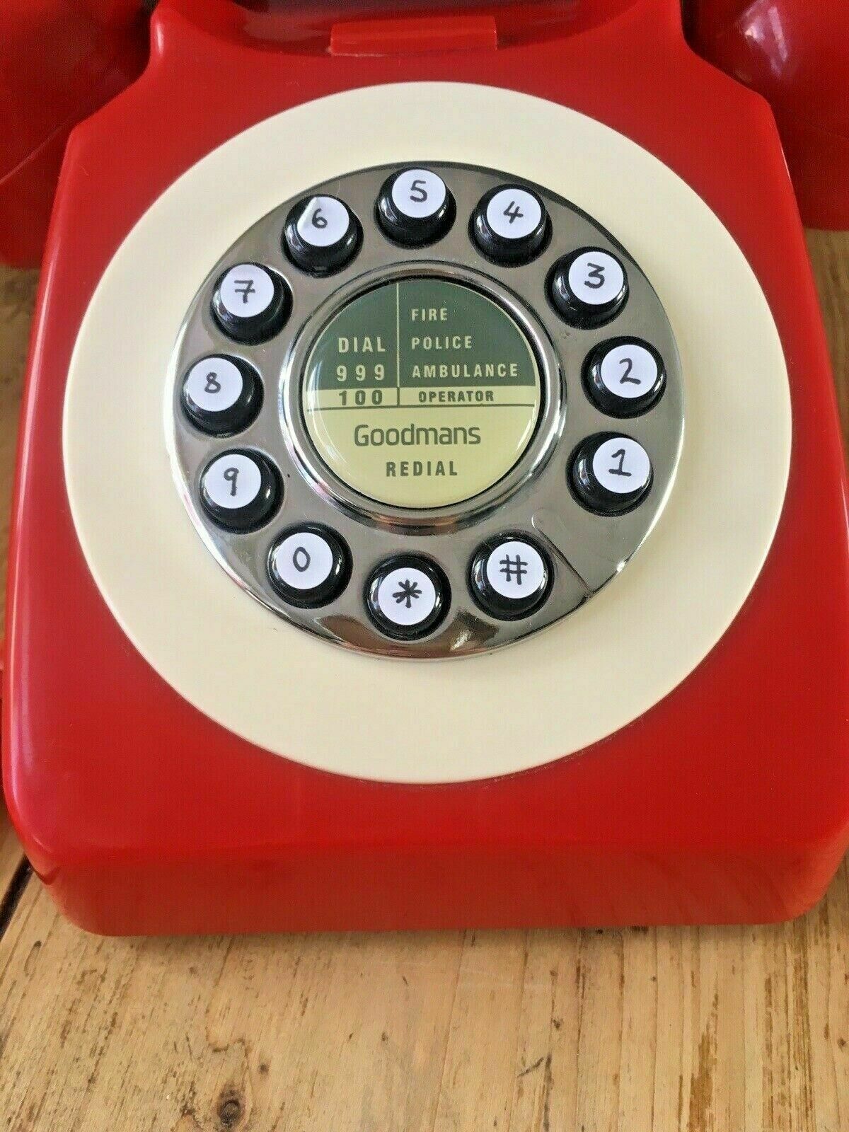 Retro Goodmans Redial Red Desk Phone Dial Landline Corded 746 Series Telephone photo 50.0