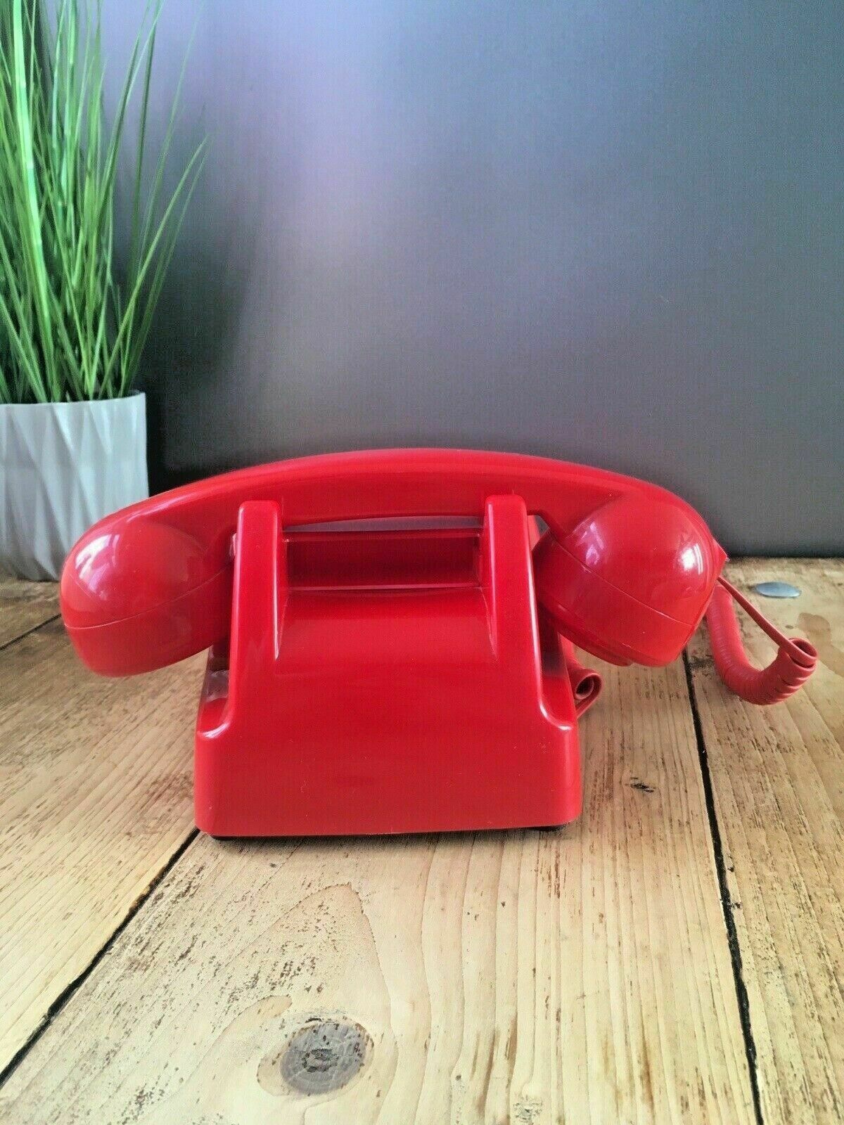 Retro Goodmans Redial Red Desk Phone Dial Landline Corded 746 Series Telephone photo buy