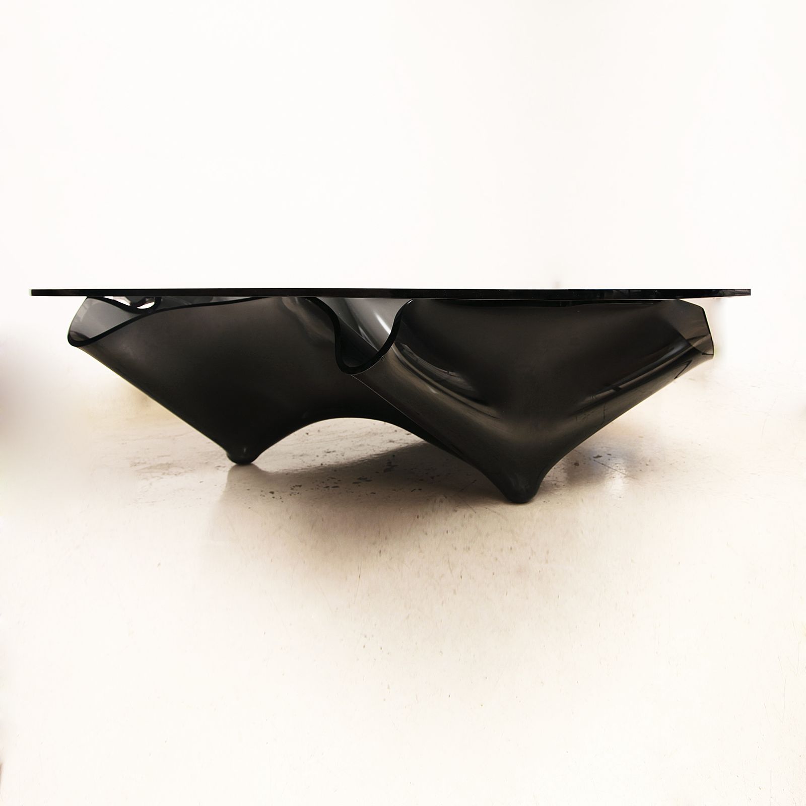 Postmodern Xxl Laurel Fyfe Sculptural Coffee Table Black Glass 1990s photo for sale