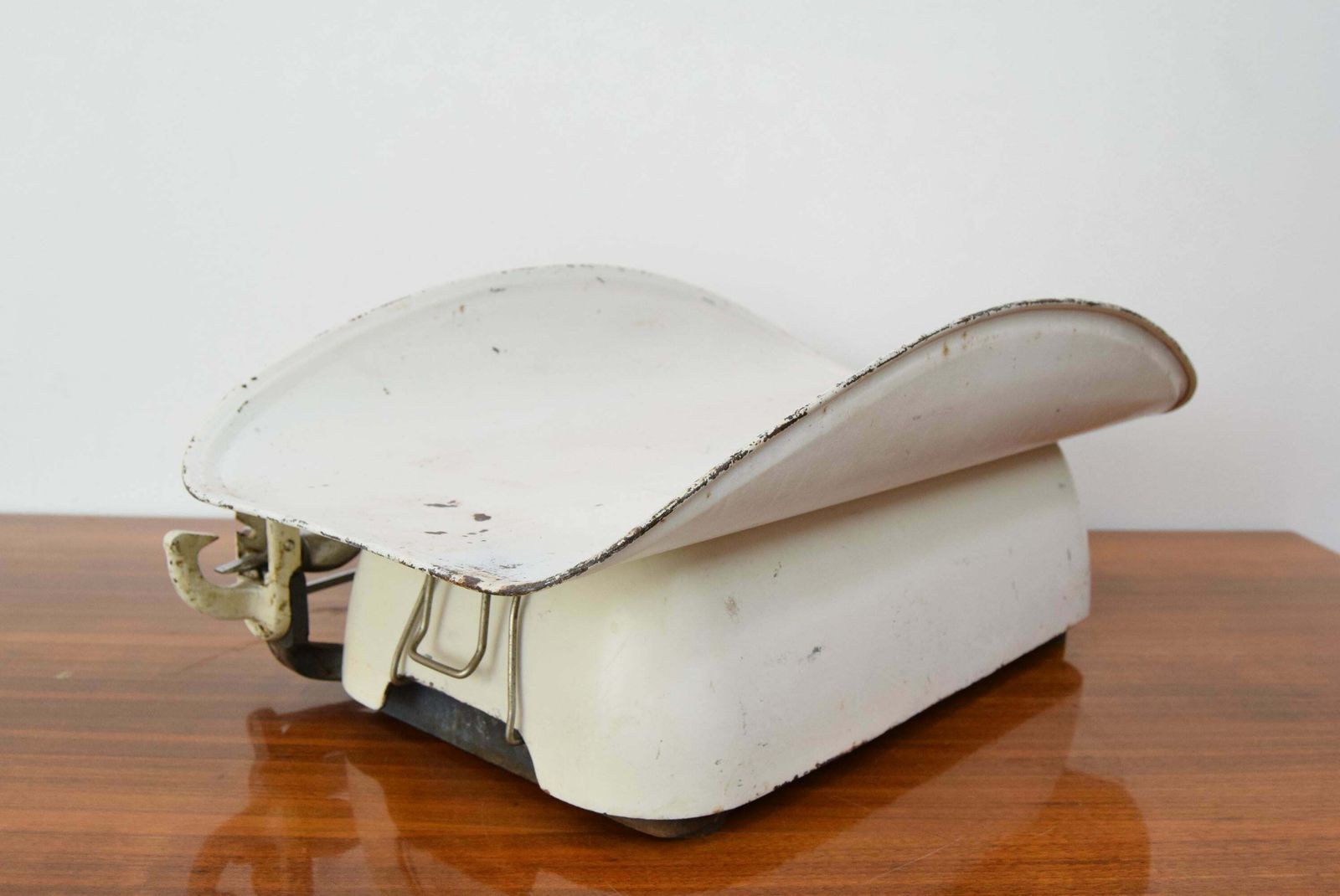 Hospital Infant Scale, Czechoslovakia, Circa 1970's photo 493.0