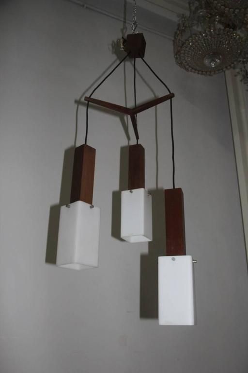 photo furniture Midcentury Italian Chandelier, Harvey Guzzini, 1960s