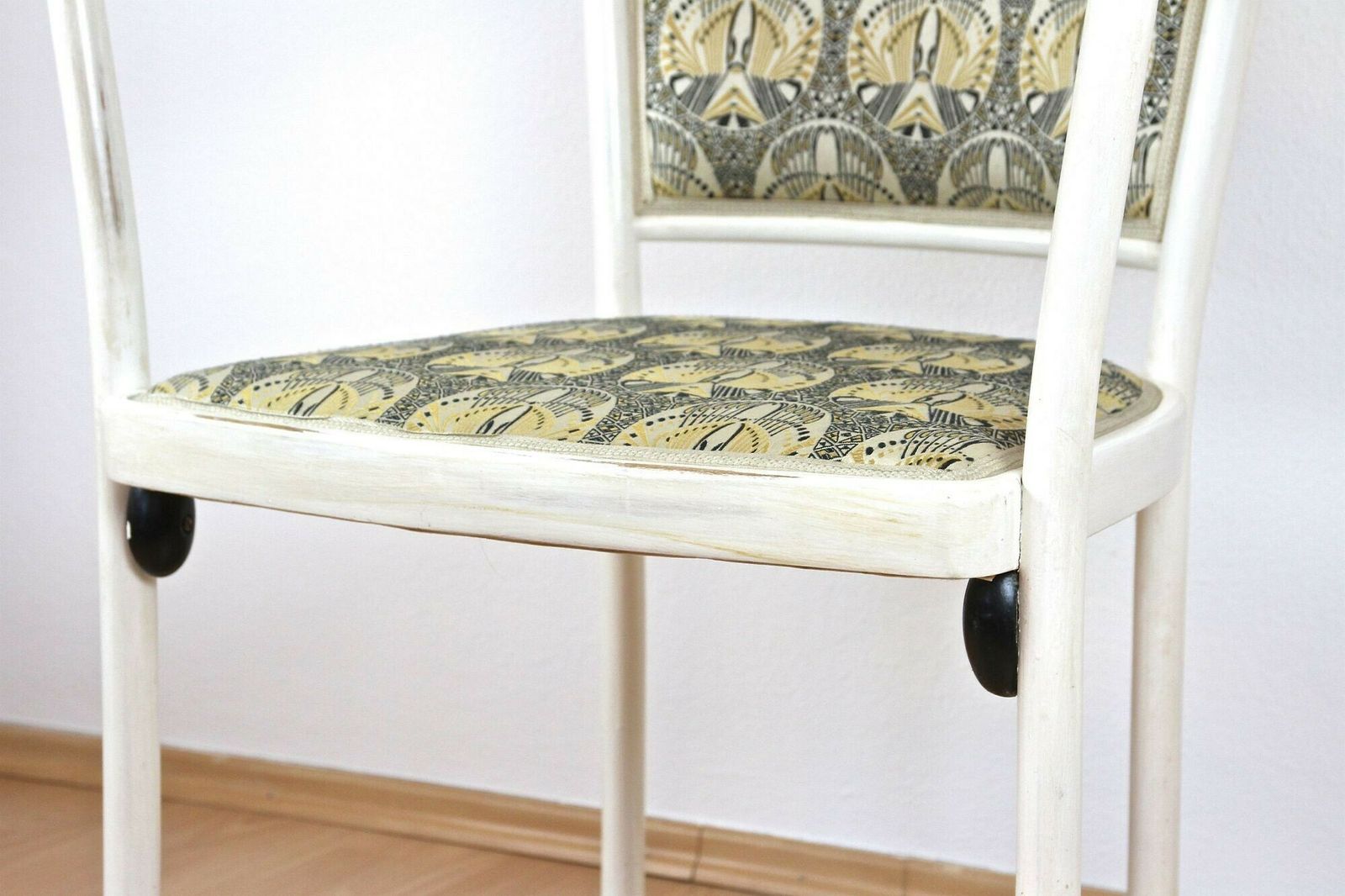 2380.0 White Art Nouveau Armchair By Marcel Kammerer, Early 20th Century, At Ca. 1908 photo