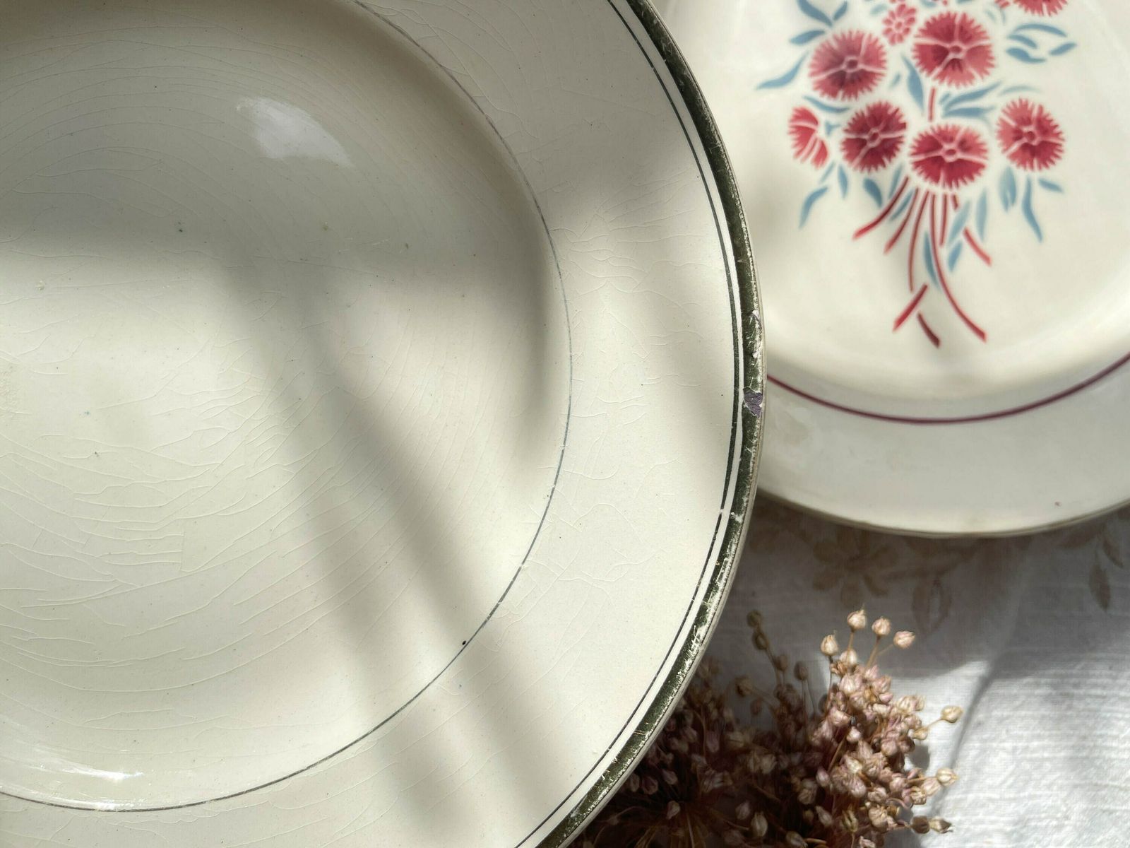 6 Assiettes Vintage Dépareillées Motif Fleuri   Assiettes Vintage Esprit Champêtre   Sarreguemines   Badonvillier   Moulin Des Loups photo vintage