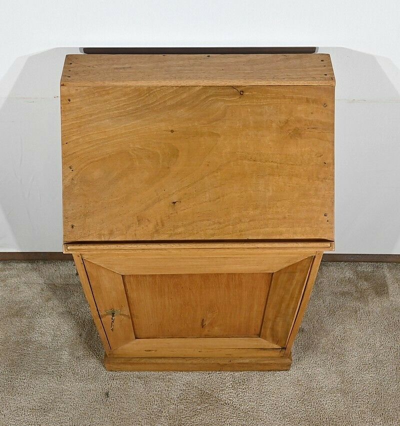 Small Piece Of Furniture – 1st Part 19th Century photo 1628.06451583