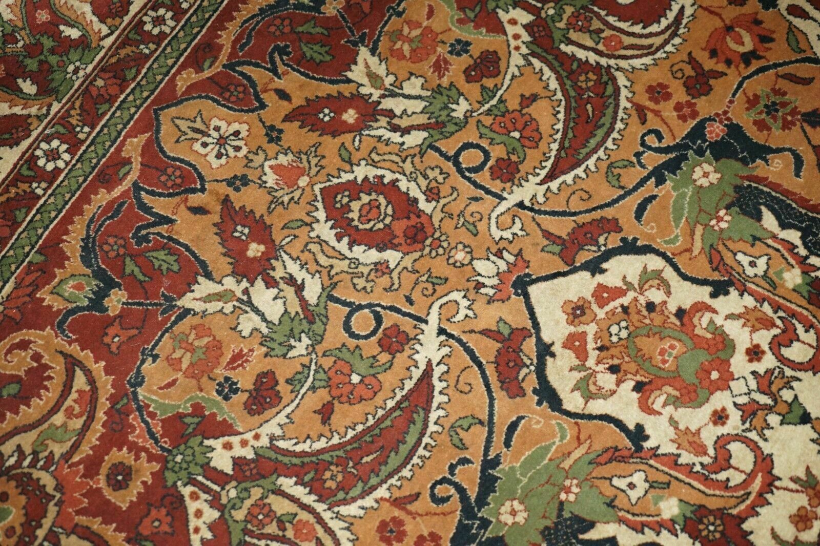 photo furniture 307cm X 181cm Liberty's Vintage Silk Road 100% Wool Pile Hand Made Chinese Rug