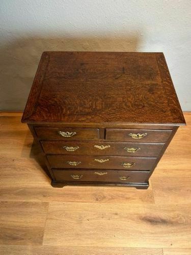 Small George 1st Oak Chest Of Drawers photo for sale