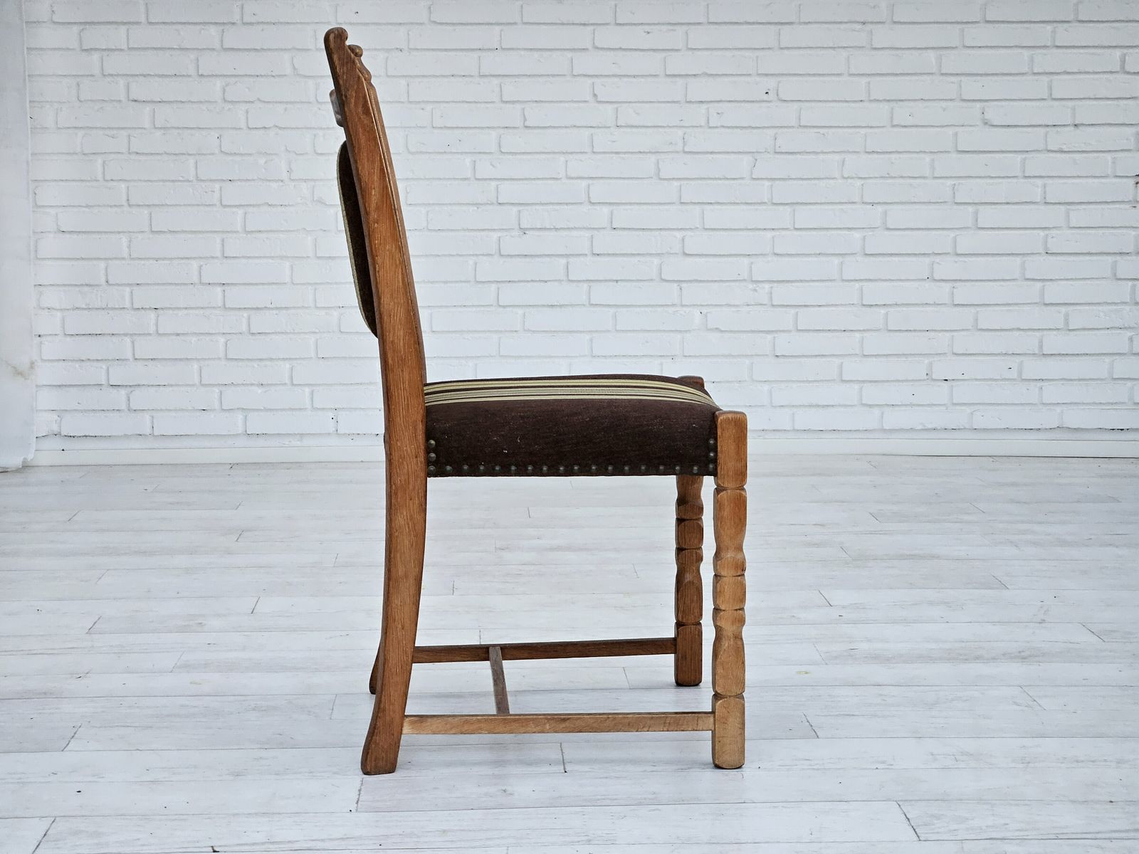 1290.0 Ca. Jaren 1970 – Set Van 6 Deense Eetkamerstoelen, Goede Staat, Eikenhout. photo