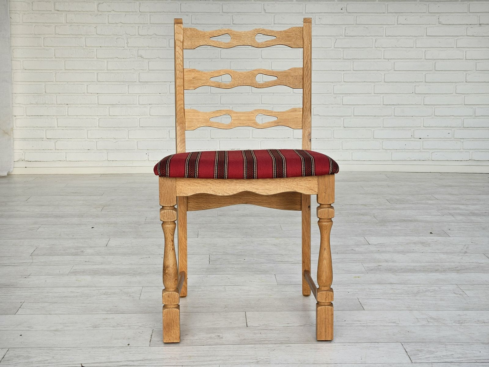 photo for sale 1970s, Set 6 Pcs Of Danish Dinning Chairs, Original Good Condition, Furniture Wool.