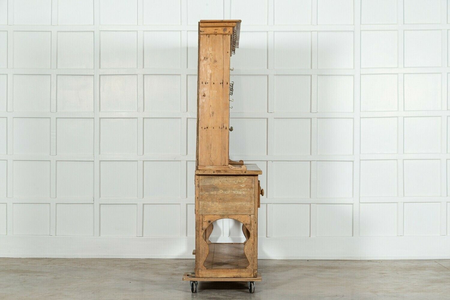 Large 19thc Irish Pine Potboard Dresser photo vintage