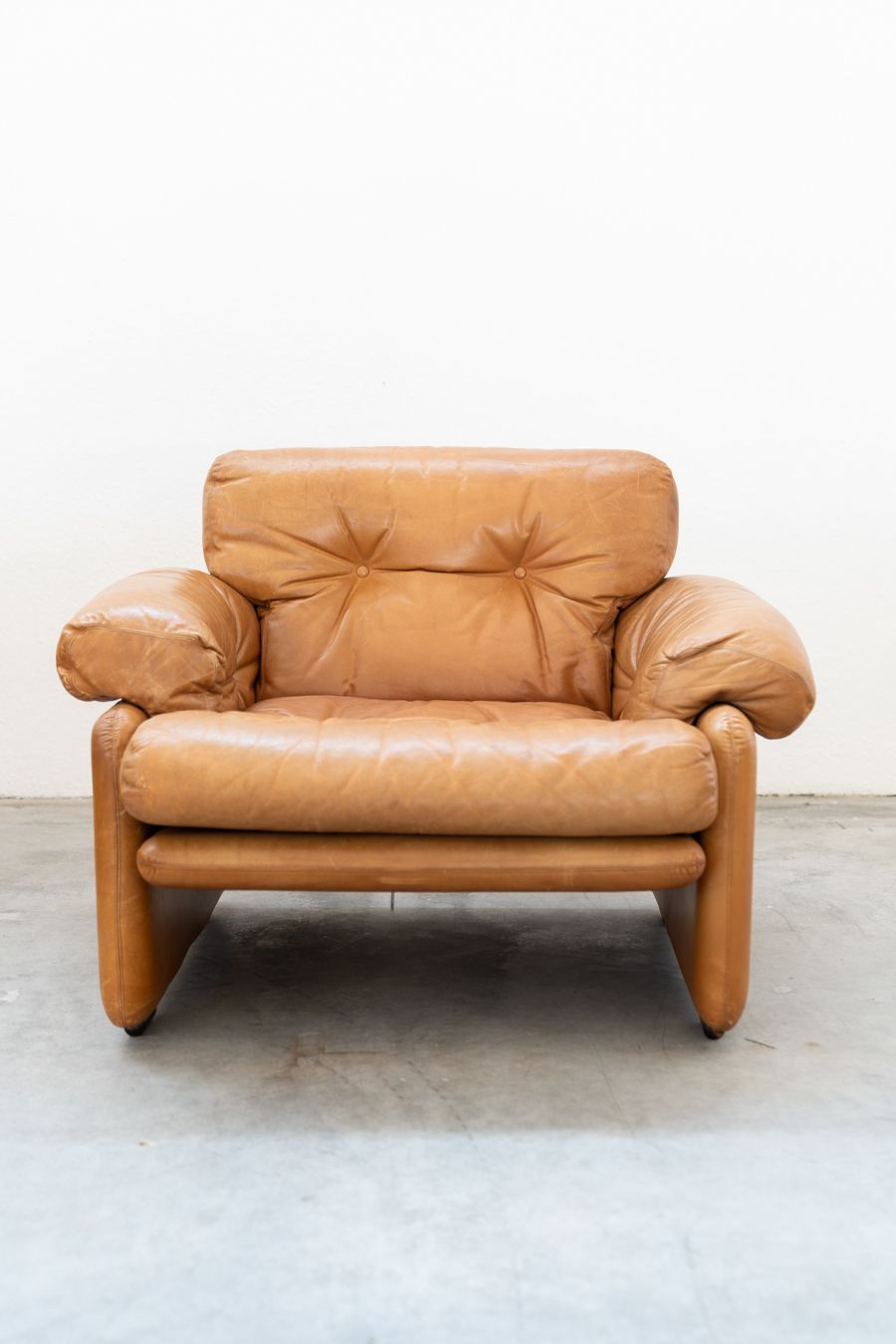 Pair Of Armchairs With Cognac Coloured Pouf Model "Coronado" By Afra & Tobia Scarpa For B&B Italia,70 photo for sale