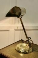 Superb Art Deco Articulated Bankers Brass Desk Lamp, photo Lighting