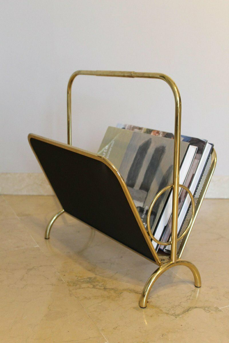 Magazine Rack In Brass And Black Lacquered Metal, Italy, 1970s photo 409.0