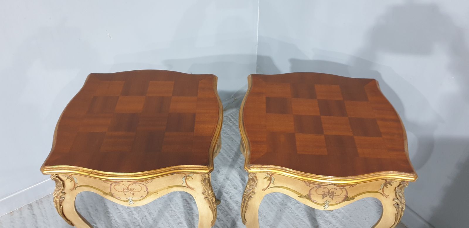 Super Pair French Painted Lamp Side Tables photo furniture