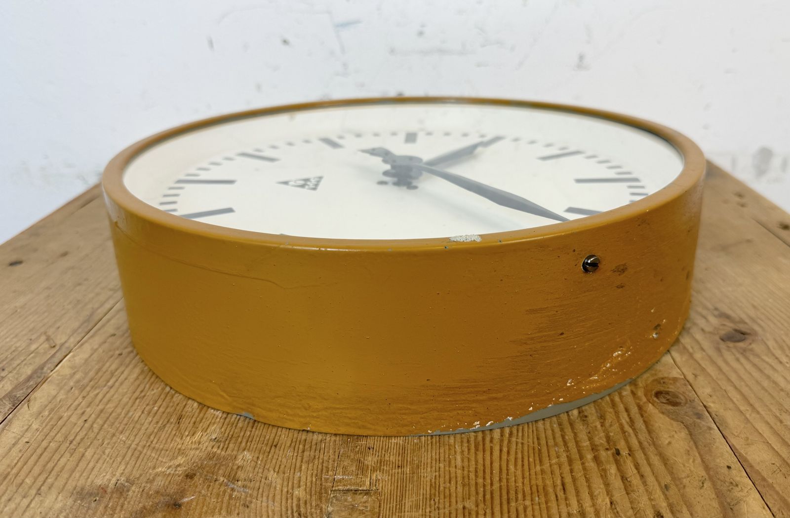 Beige Industrial Factory Wall Clock From Pragotron, 1960s photo Home Decor