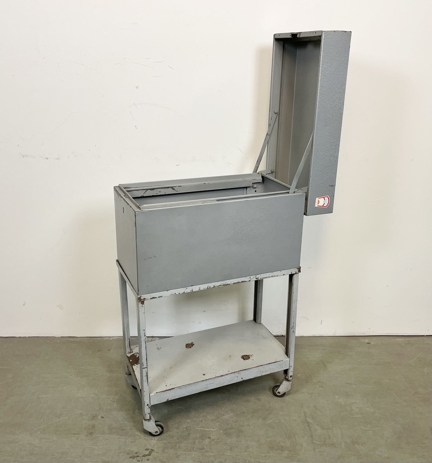 299.0 Grey Industrial Trolley , 1960s photo