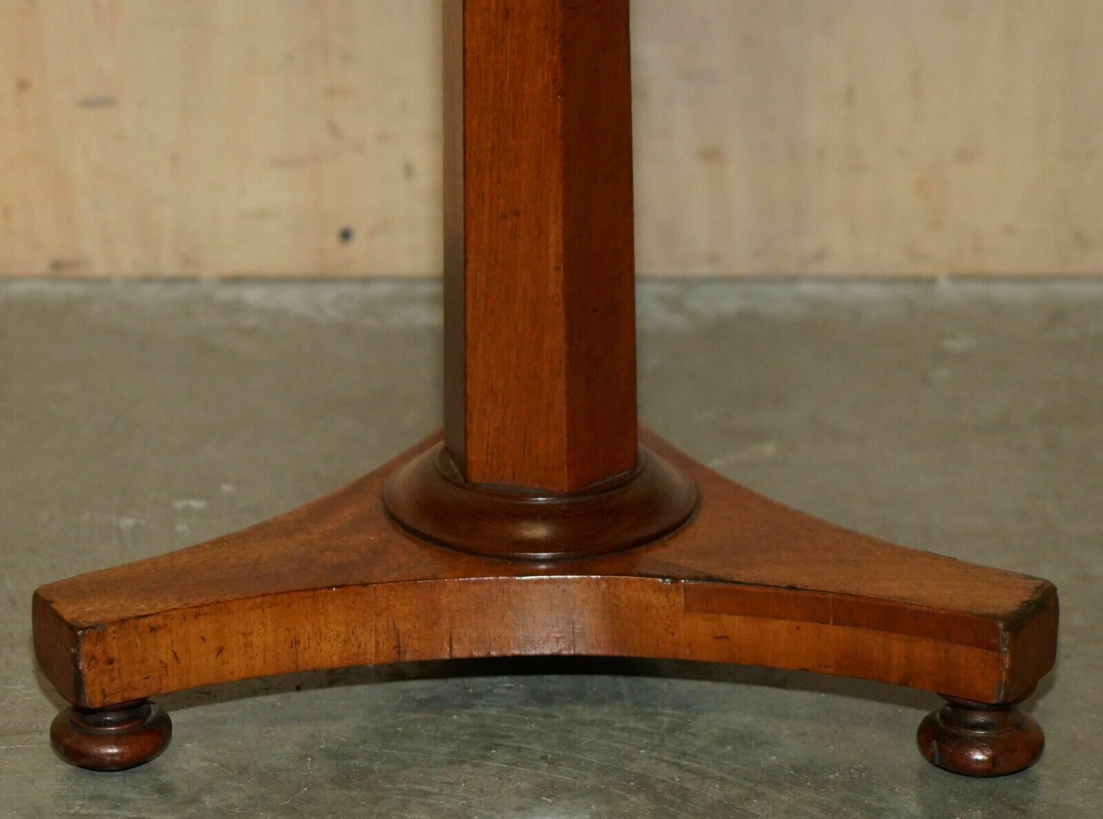 Antique Restored William IV 1830 Walnut Occasional Side End Wine Lamp Table photo vintage