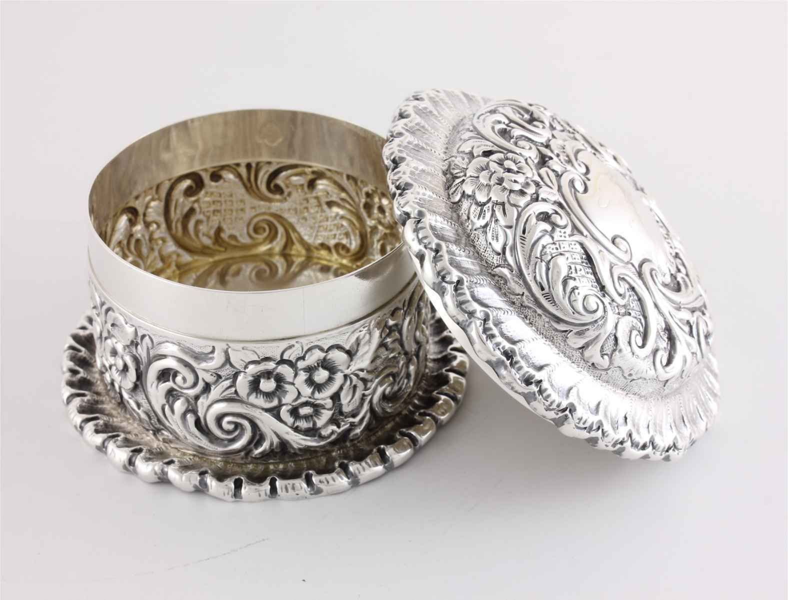 Silver Jewellery Box. Repousse Lidded Trinket Pot. Mappin Brothers. 1895. photo Home Decor