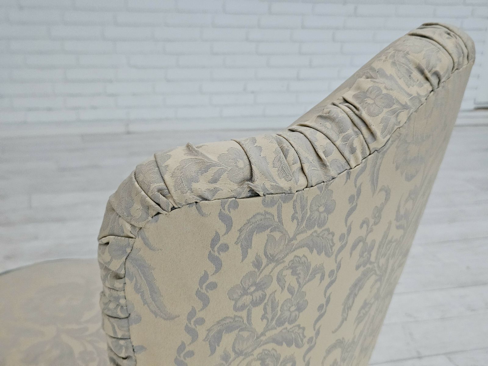 photo vinterior 1950s, Danish Armchair, Reupholstered, Creamy/White Floral Fabric.