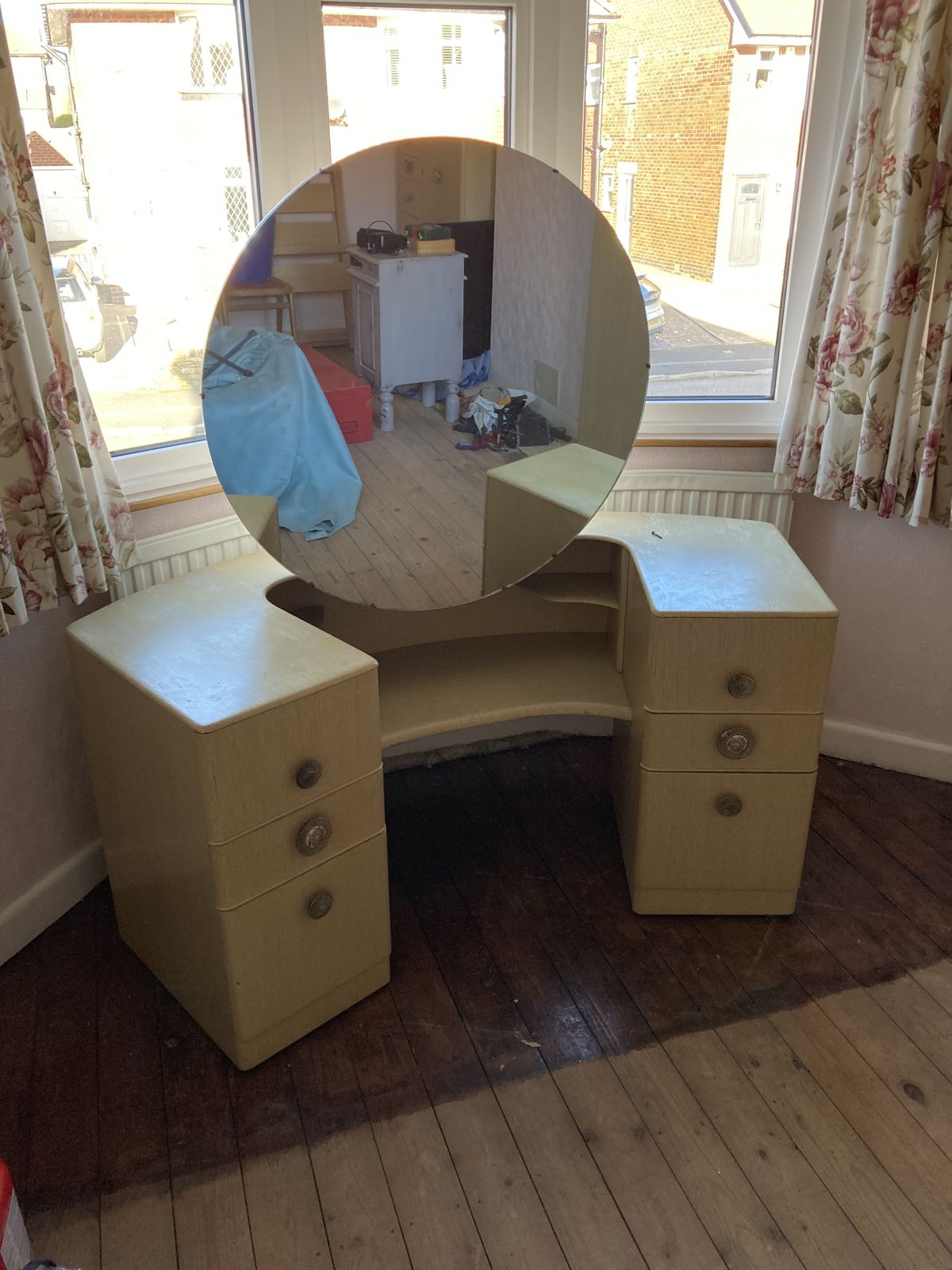 Elliot’s Of Newbury Dressing Table photo Furniture