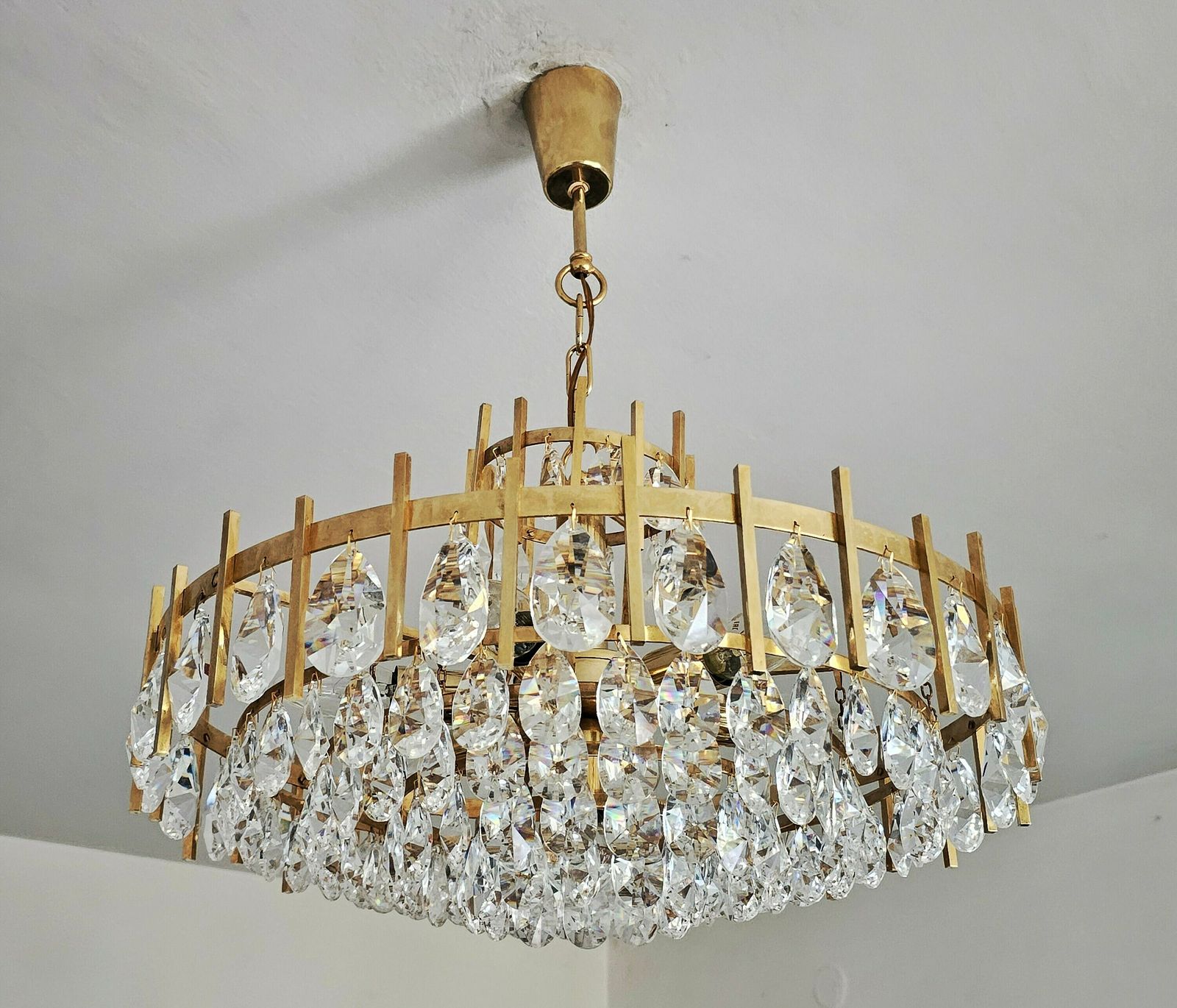 Luxurious Mid Century Modern Brass And Crystal Chandelier By Bakalowits // Made In Austria In 1960s photo vinterior