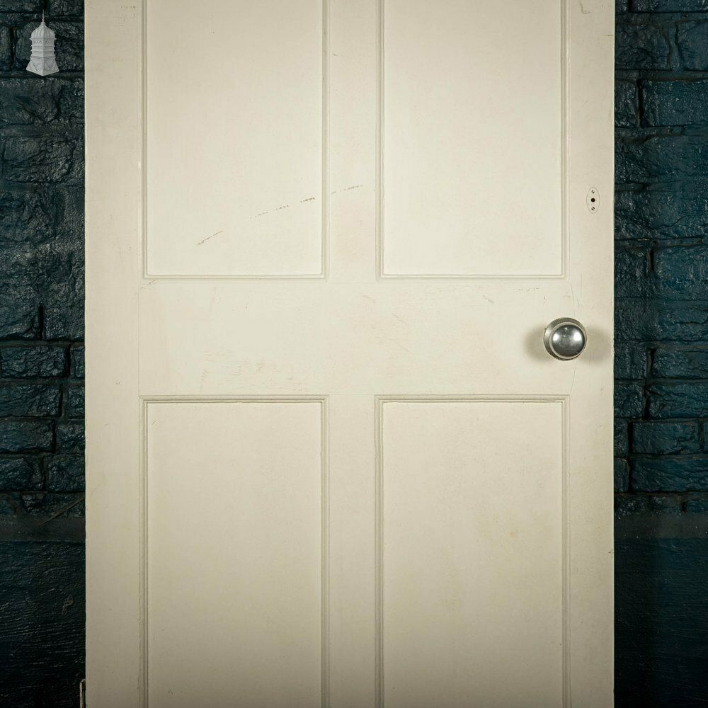Pine Panelled Door, Moulded 4 Panel, White Painted photo Home Fixtures