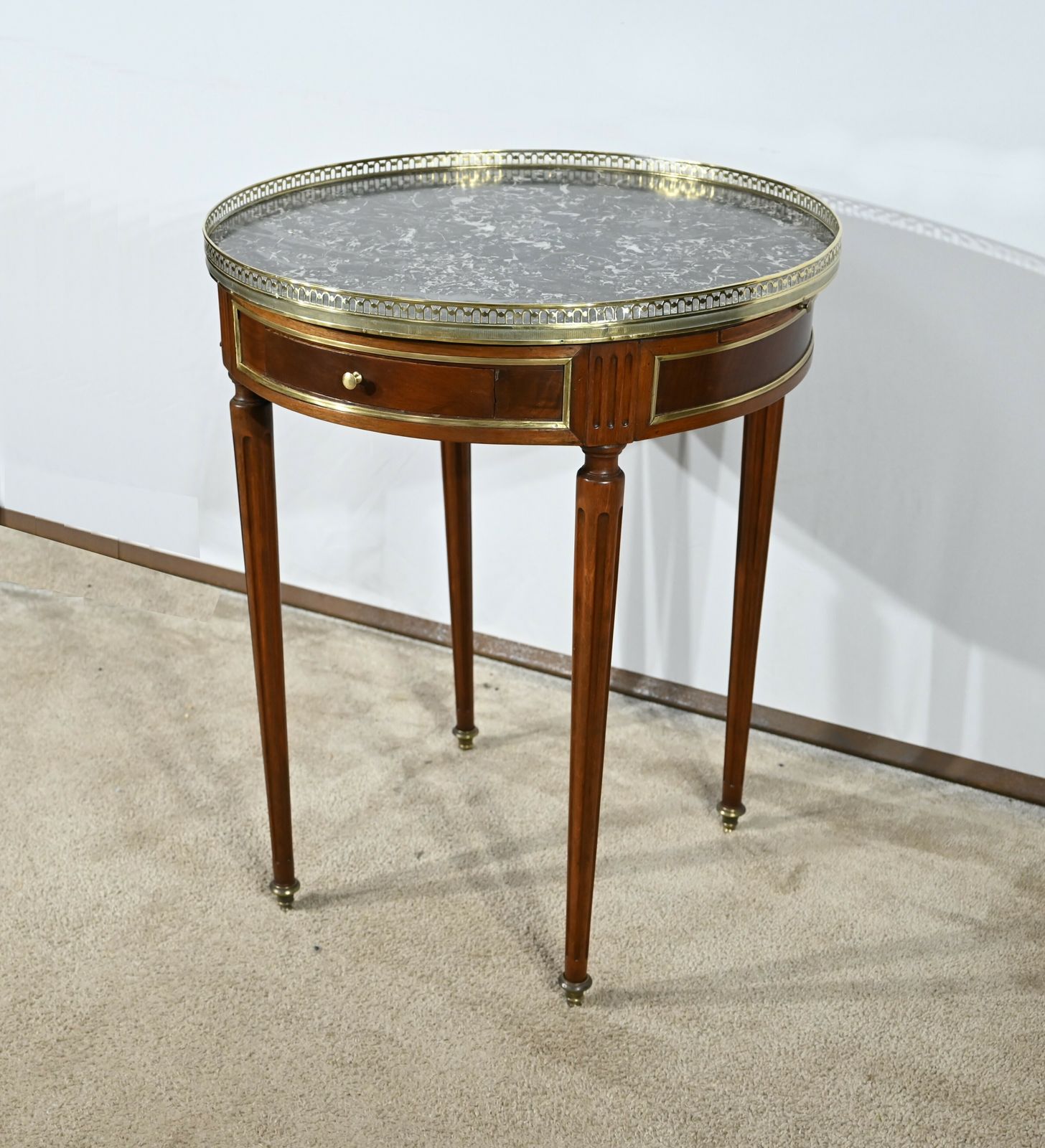Mahogany Hot Water Bottle Table, Louis XVI – 18th Century photo furniture