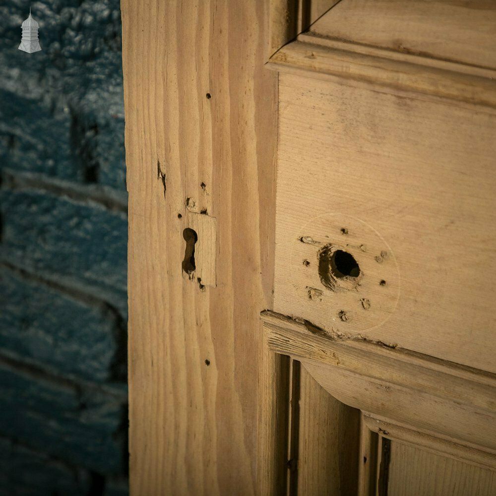 Pine Panelled Door, 5 Moulded Panel photo vinterior