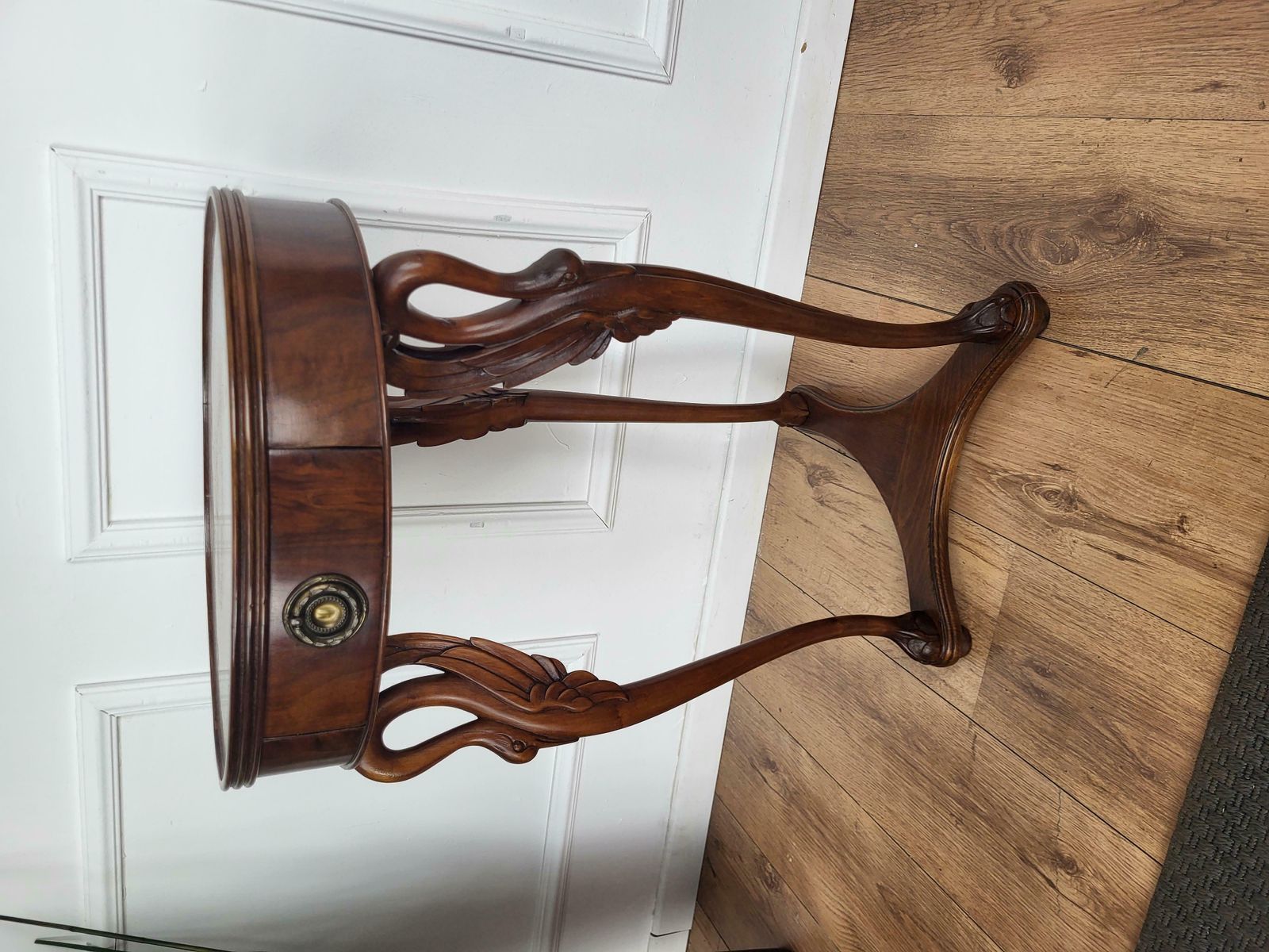 1960s Italian Regency Neoclassical Wooden Round Tripod Swan Gueridon Side Table photo Furniture