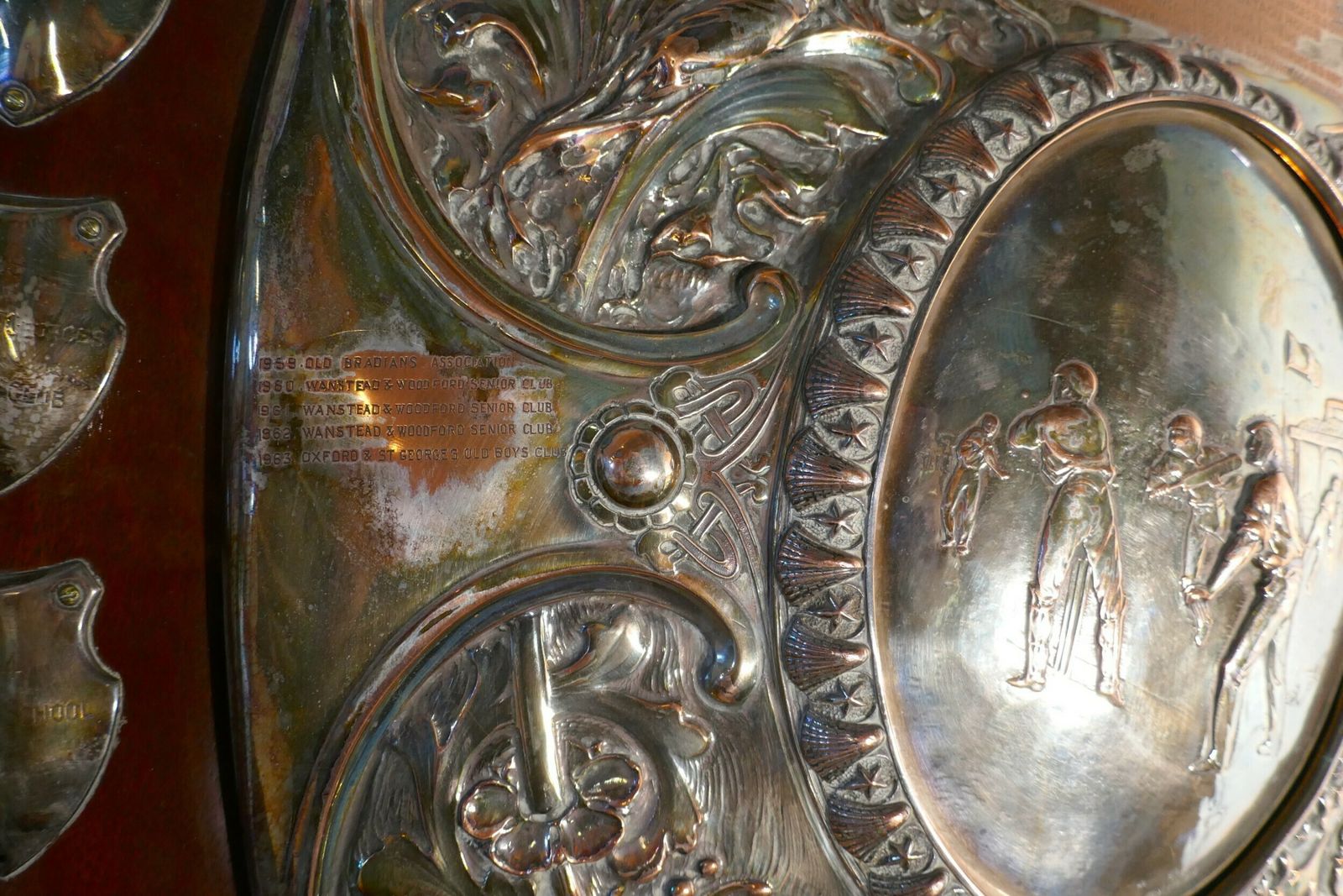 1901 Art Nouveau Sheffield Plate Cricket Trophy Shield, By Walker Hall And Sons photo Art