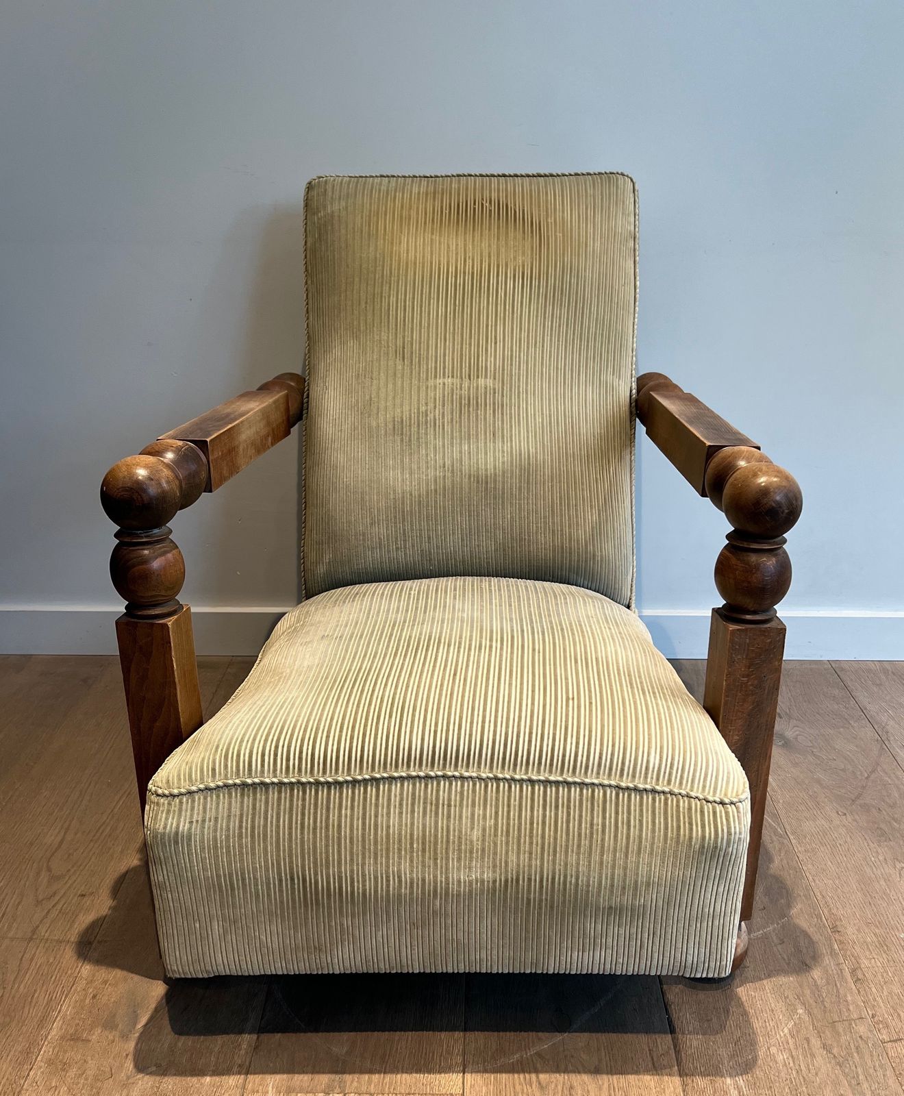 photo furniture Important Brutalist Armchair. French Work. Around 1950