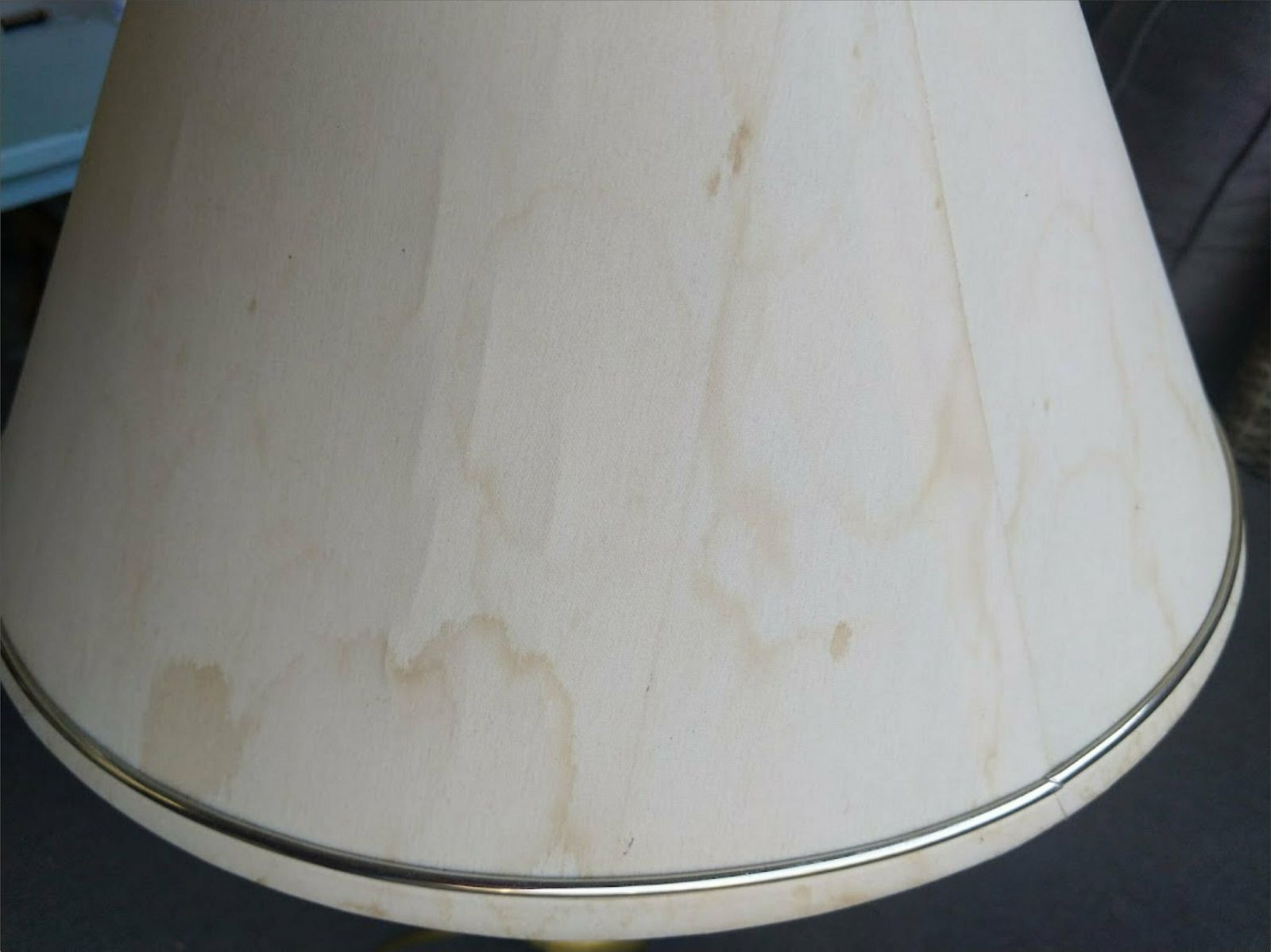 Elegant Vintage Brass Table Lamp With Irish Flowers With Cream Lampshade, Cord, Switch And Plug, Woman Office Decor, Iris Decor, Iris Gift photo vinterior