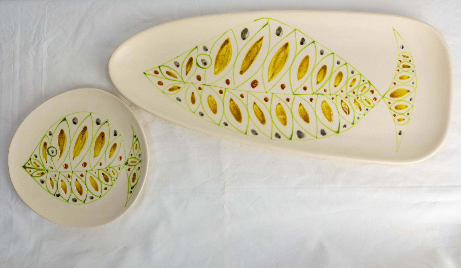 French Set Of Two Fish Dishes In White Faience Of Niderviller Circa 1960 photo furniture