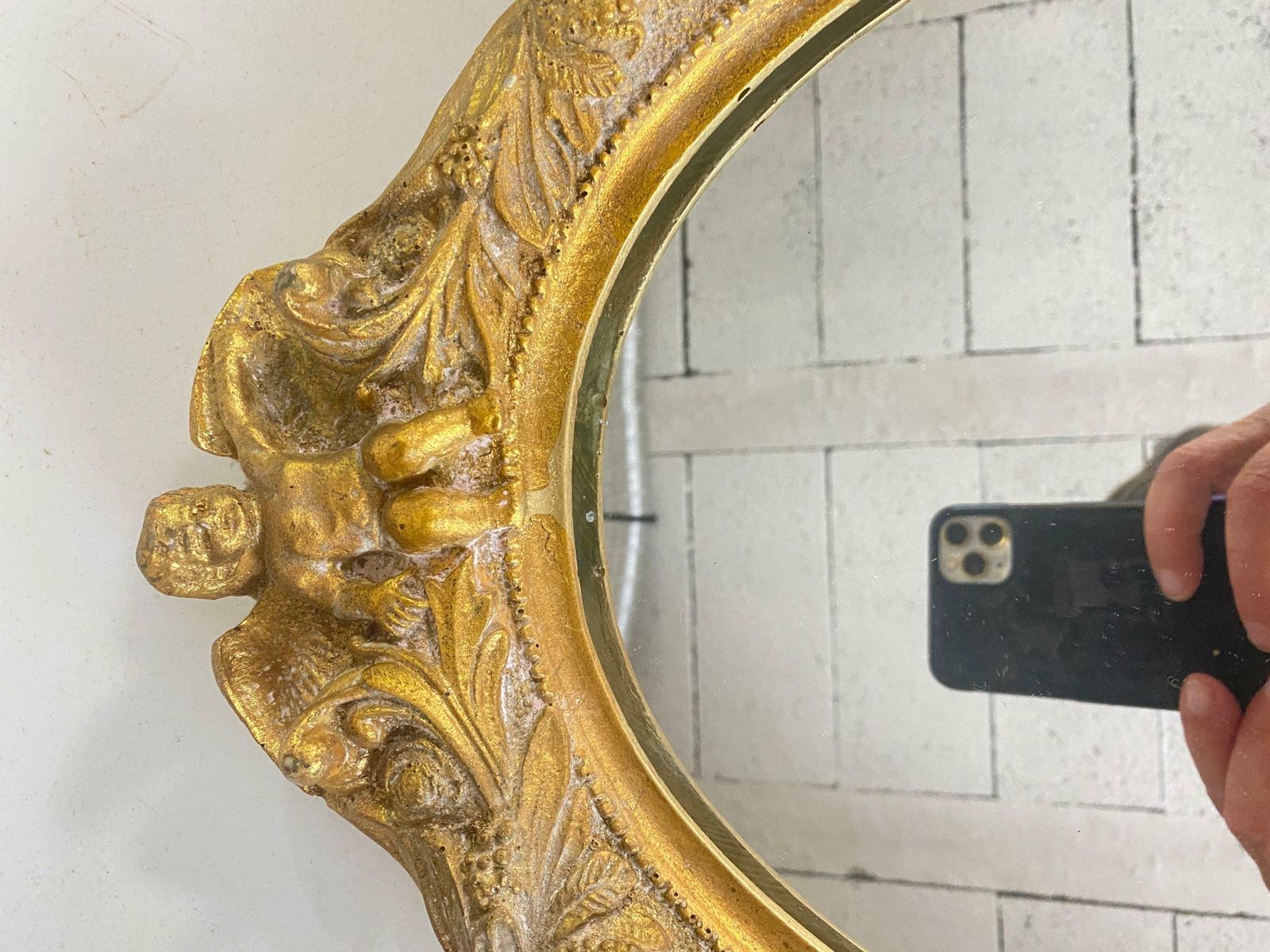 photo for sale Gilt Mirrors In Resin Old Gilt Patina Style, 20th Century Set Of 2