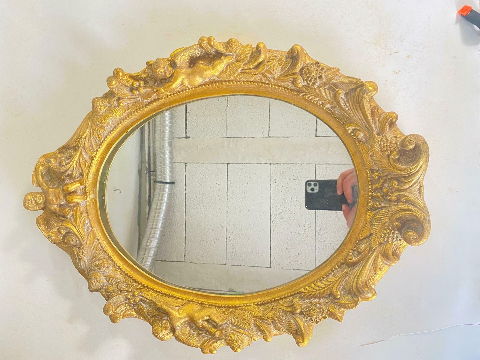 photo vinterior Gilt Mirrors In Resin Old Gilt Patina Style, 20th Century Set Of 2