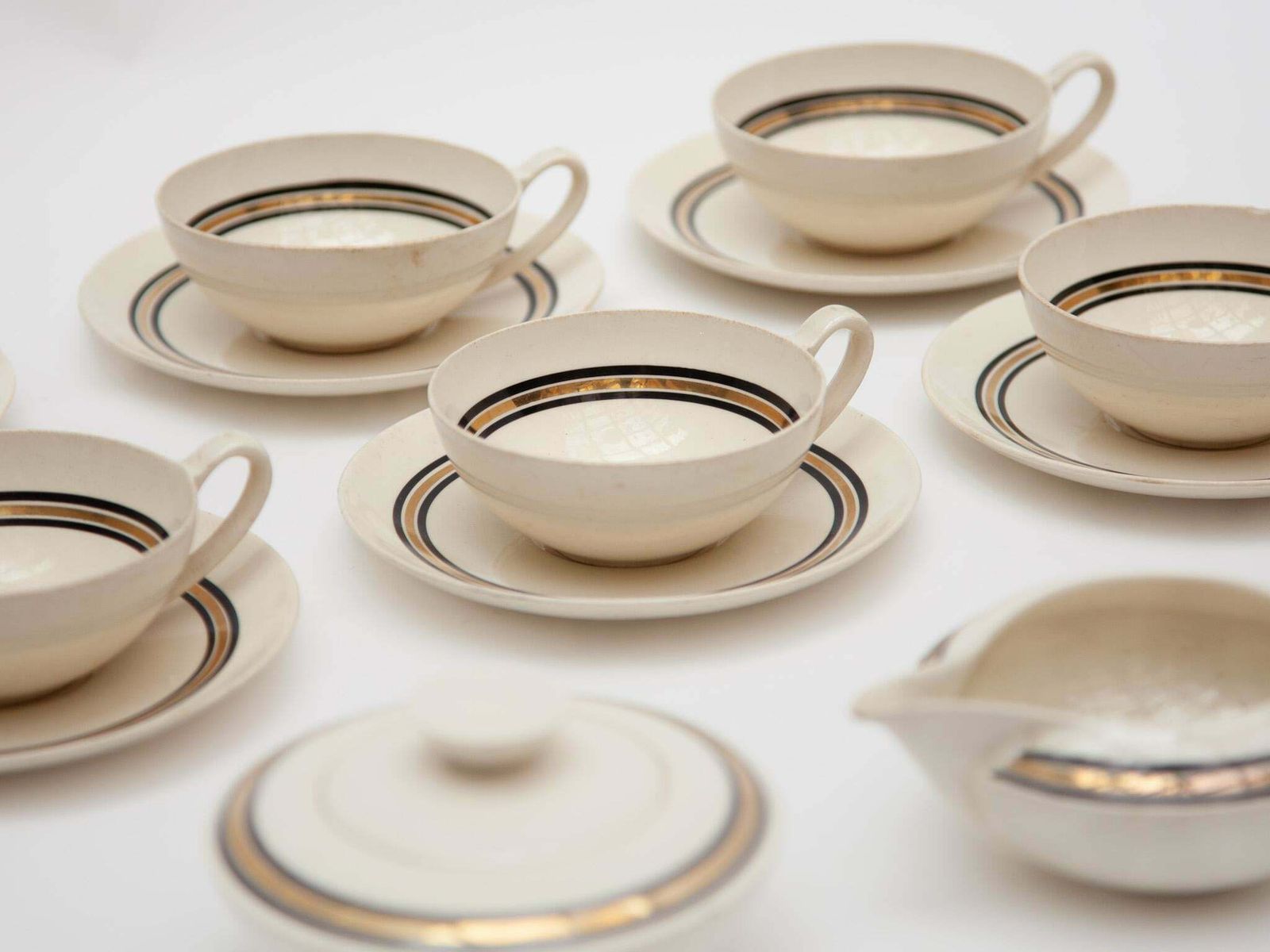 photo for sale Edmond Bellefroid Tea Set By Petrus Regout Maastricht, Bauhaus, Dutch Art Deco