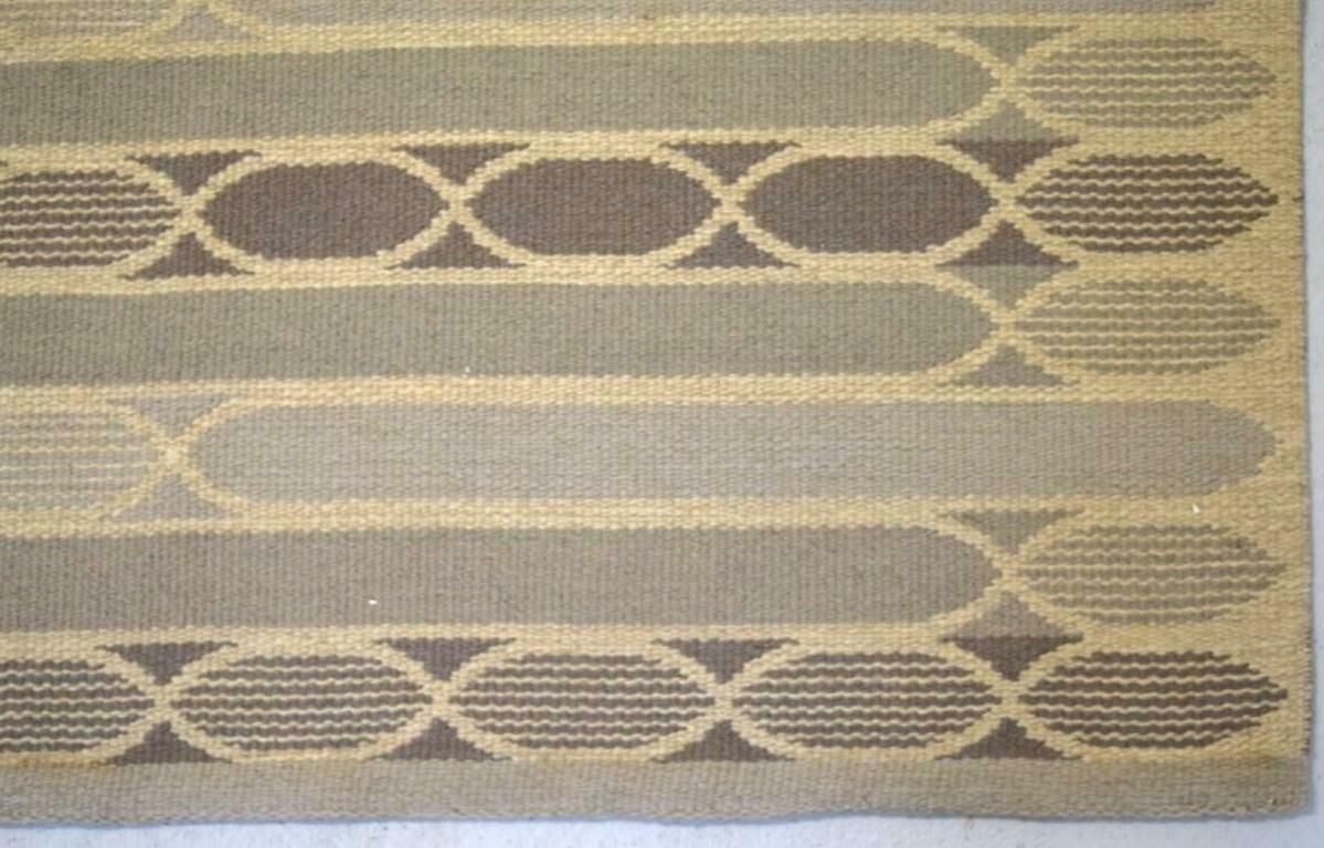 Rölakan, Sweden. Large Handwoven Wool Carpet. Modernist Design. photo vintage