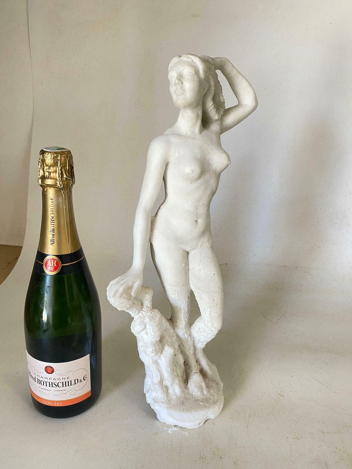 Sculpture In Marble Powder From France Woman Body, In A White Color 20th Century photo buy