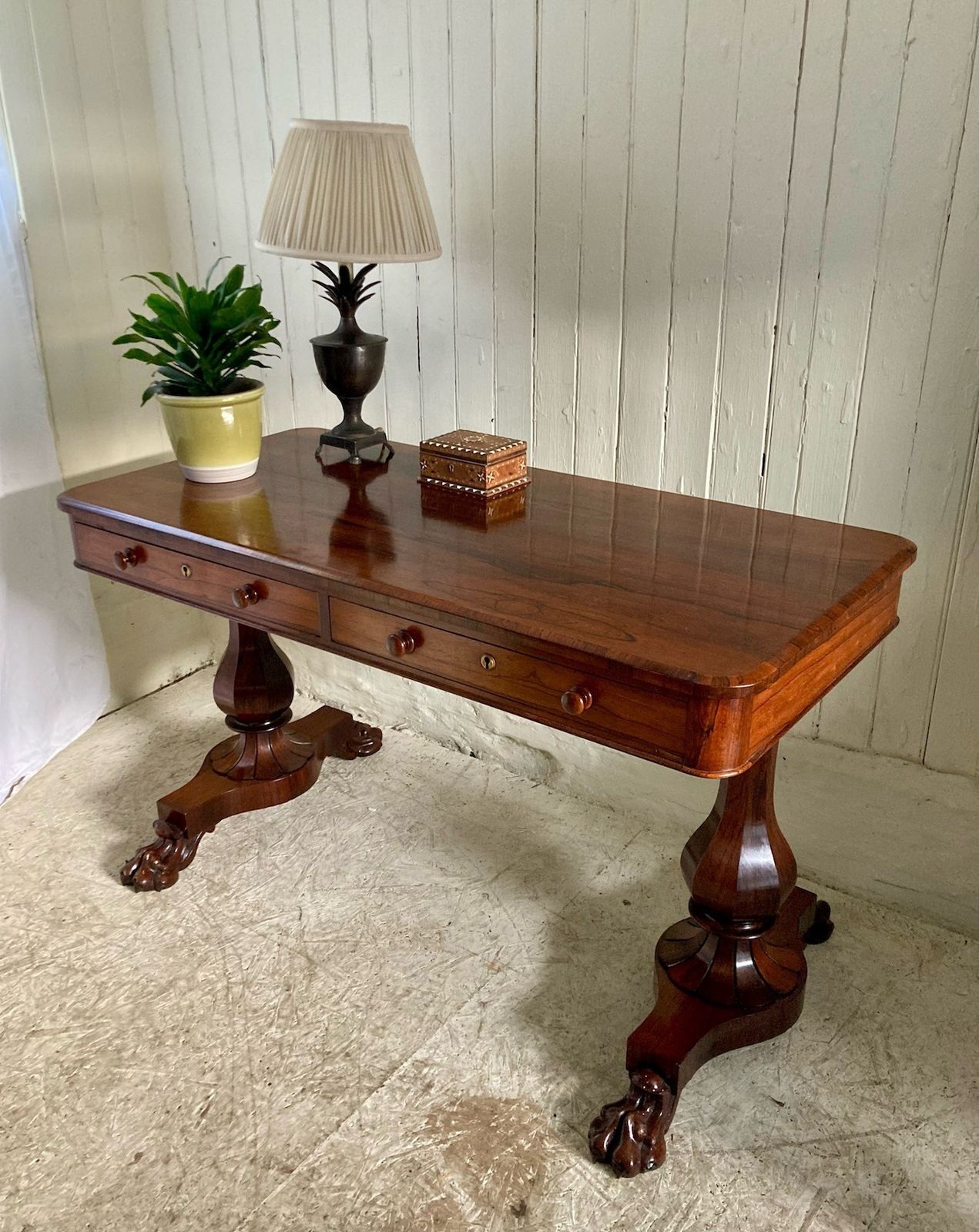 A Fine Early 19th Century Rosewood Library Table/Desk. photo vintage
