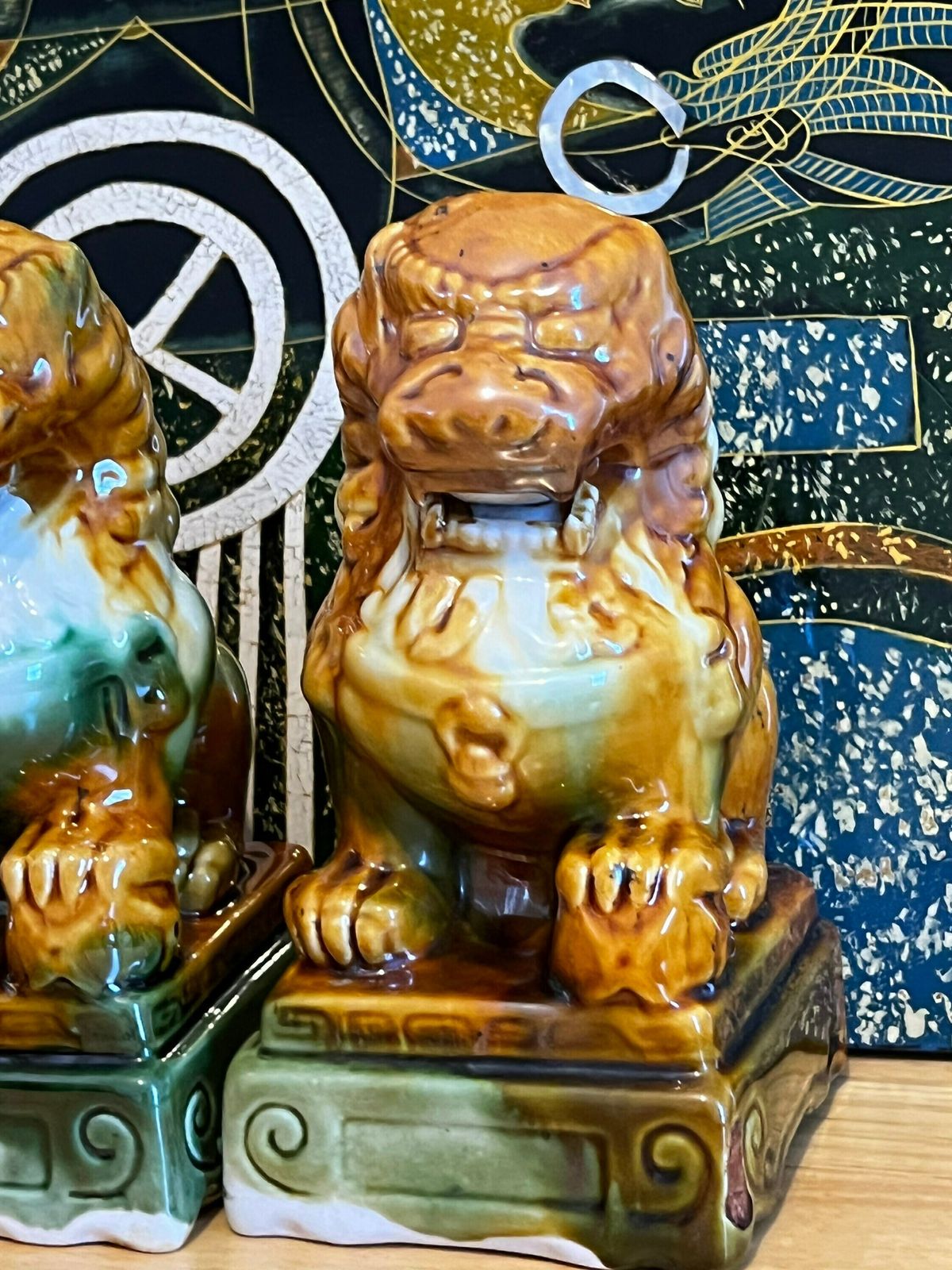 Chinese Majolica Famille Verte Foo Dogs On Stands , Majolica Orange Foo Dogs, Chinese Foo Dog Statues Figurine, Asian Home Decor photo Art