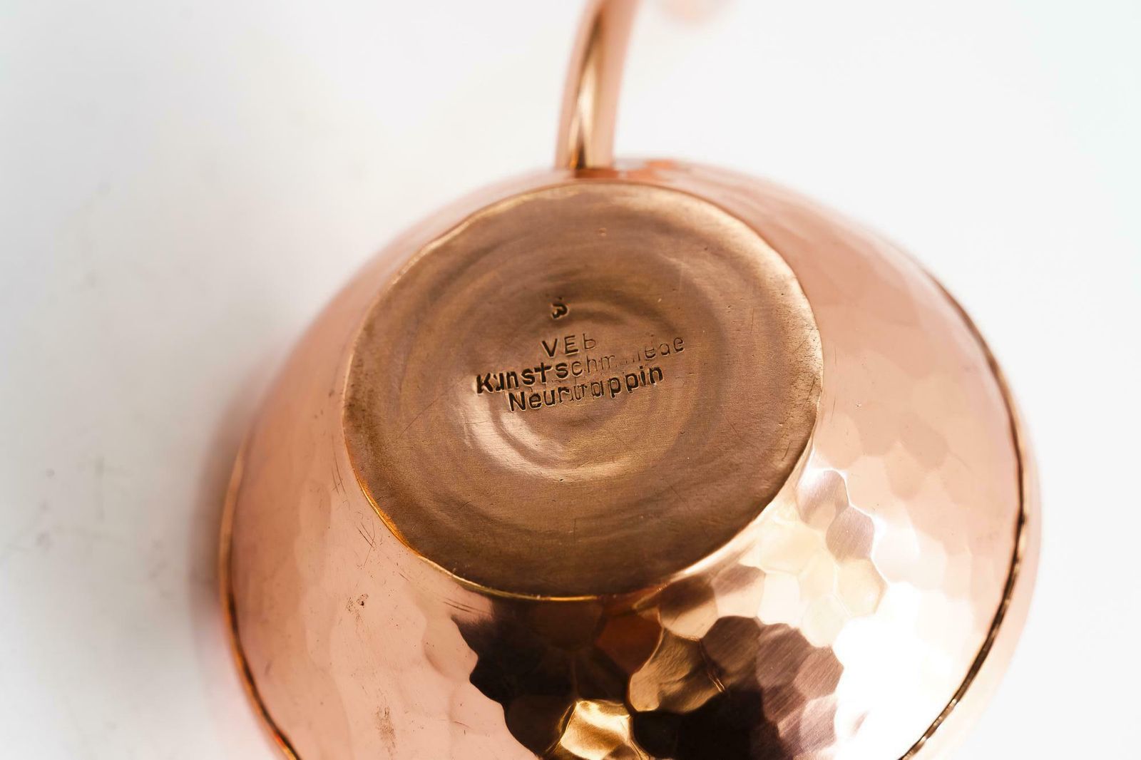 Hammered Copper Watering Can, Veb Kunstschmiede Neuruppin, Germany Around 1960s photo vinterior