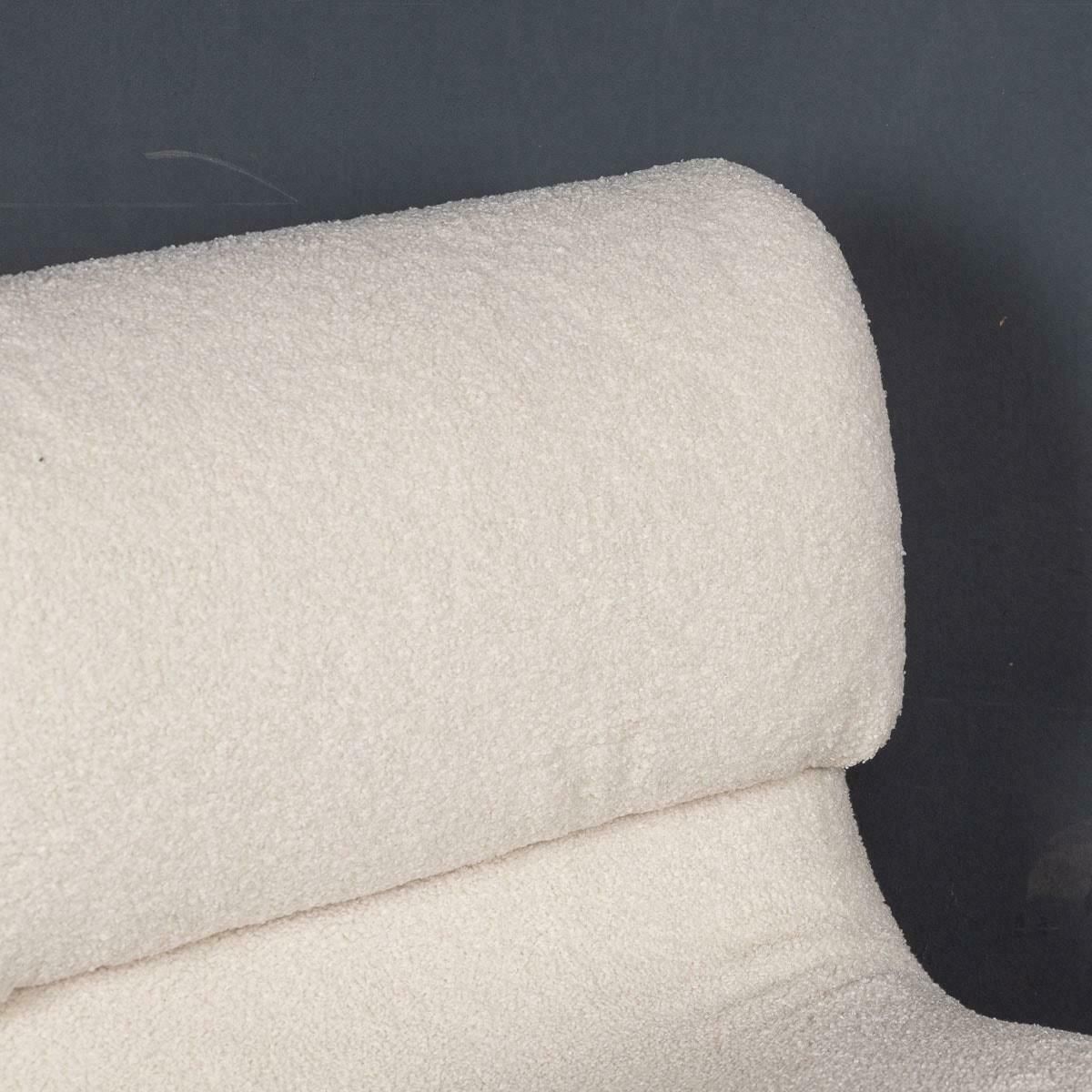 photo vintage 20th Century Set Of Four Seats In Cream Boucle, C.1980