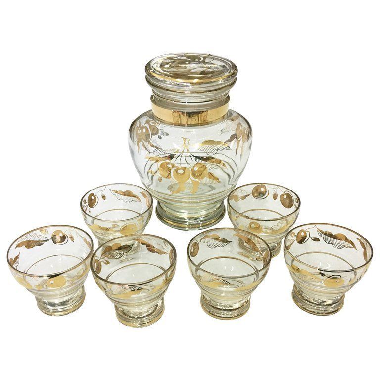 Mid Century Modern Italian Glass Set For Under Spirit Cherries, Circa 1950