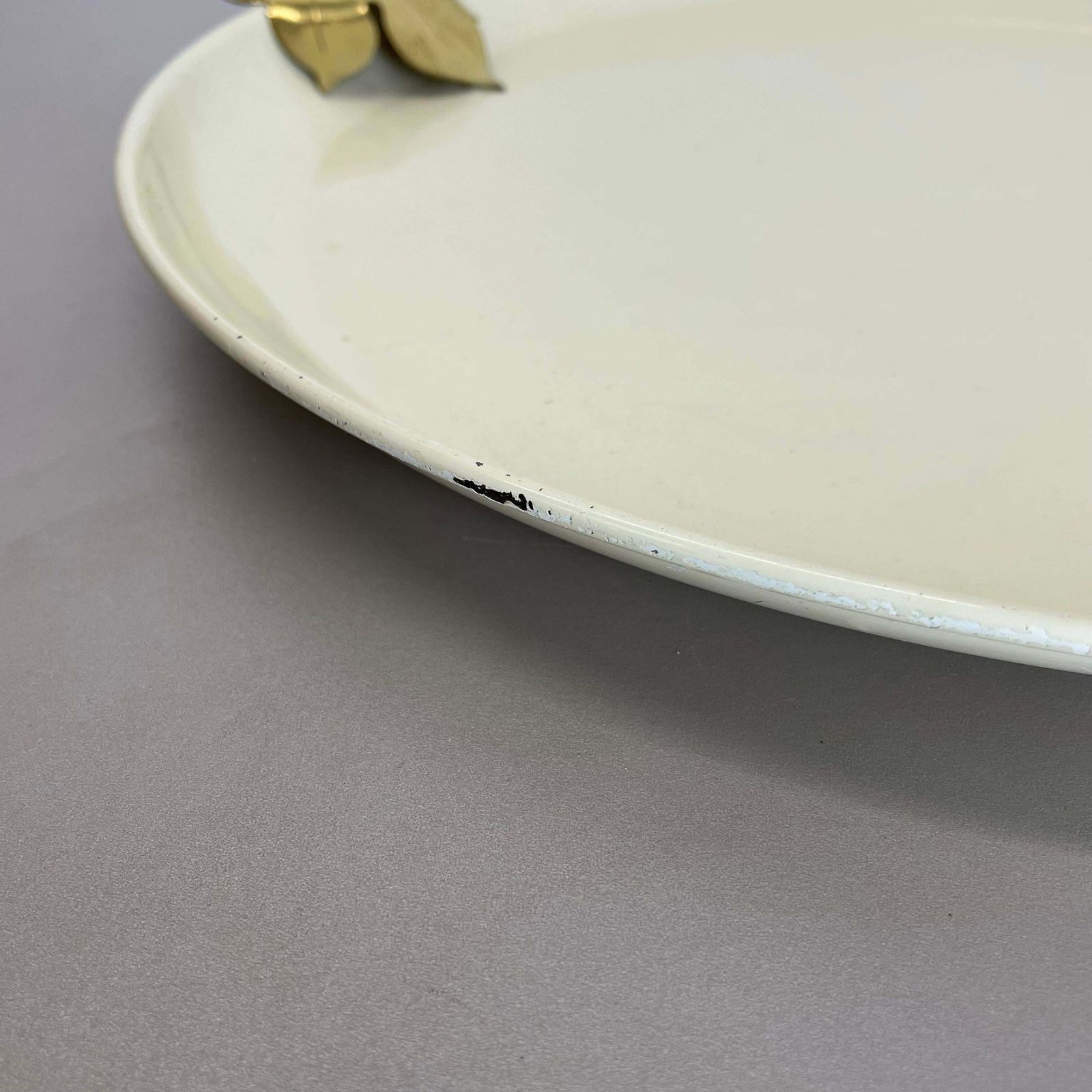 Unique Hollywood Regency Brass Metal Tray By Vereinigte Werkstätten München 1950 photo vinterior