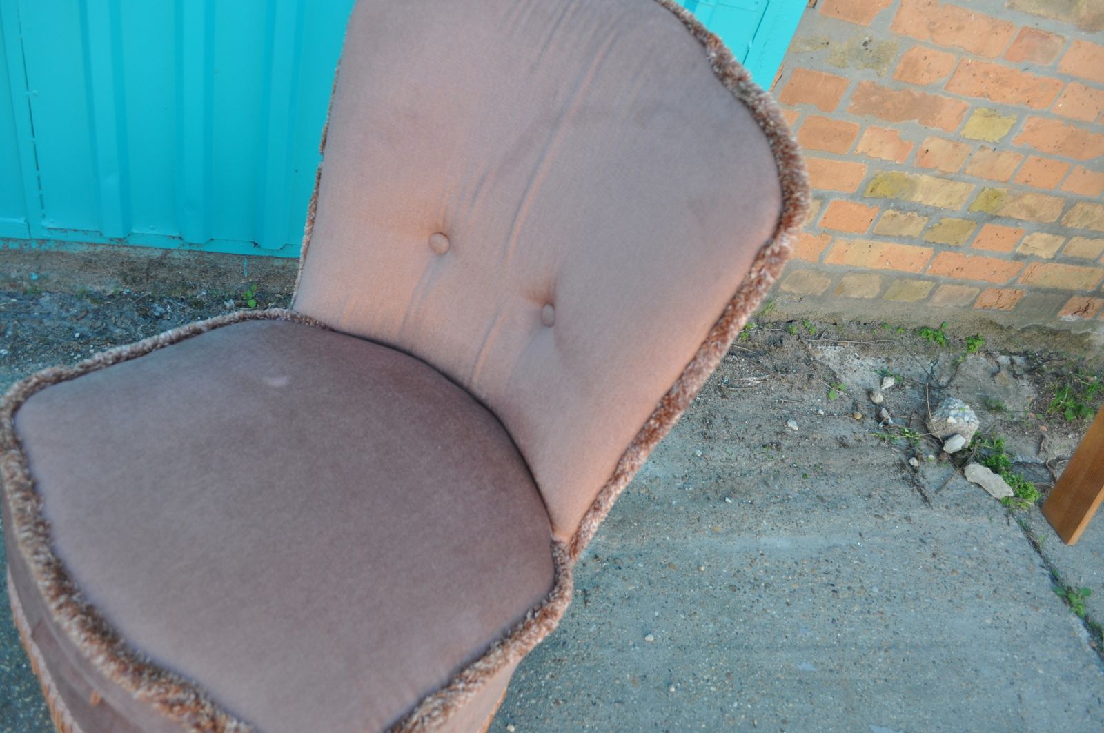 Vintage Pink Velour Bedroom Boudoir Chair Studded Back And Padded Seat photo vinterior