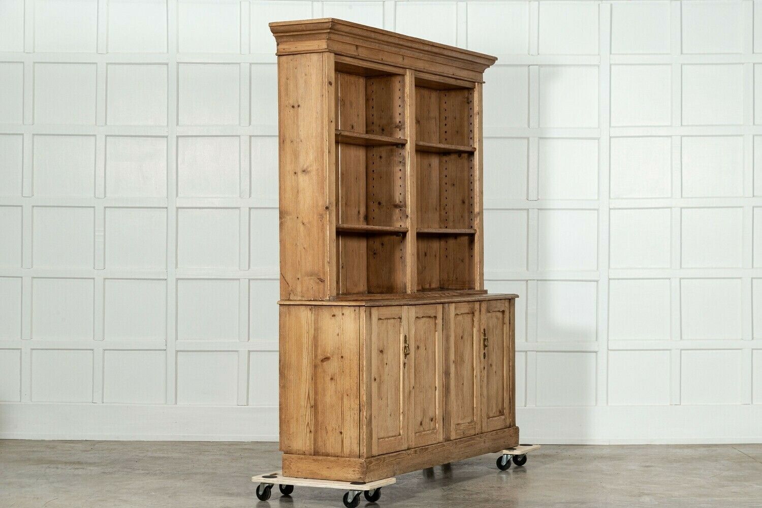 Large 19thc English Pine Bookcase / Dresser photo Furniture
