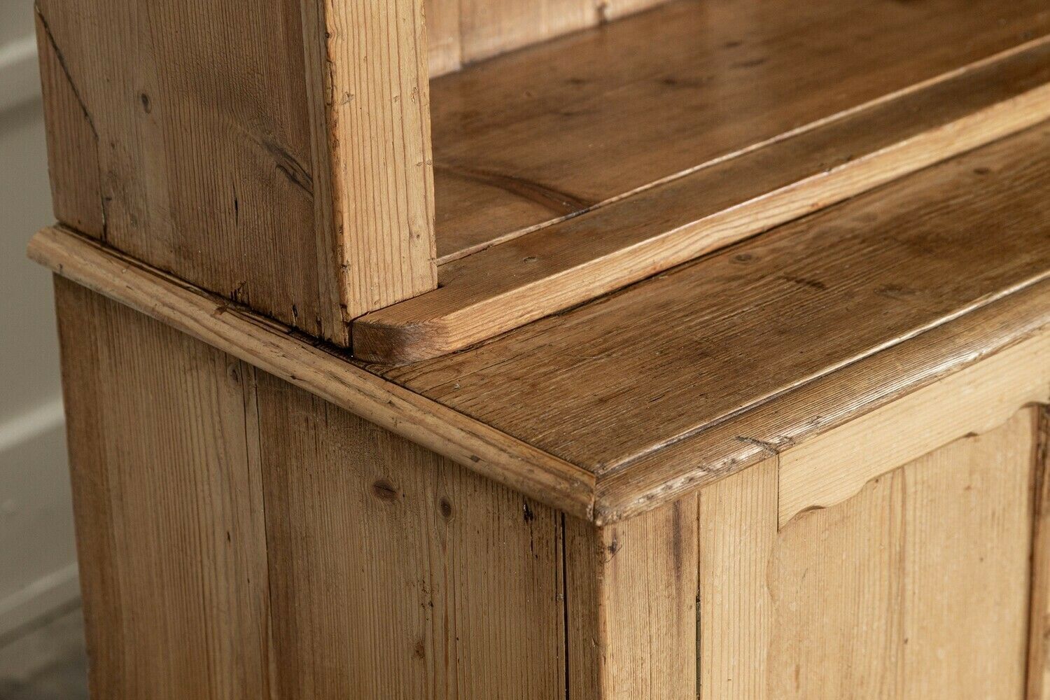 photo buy Large 19thc English Pine Bookcase / Dresser