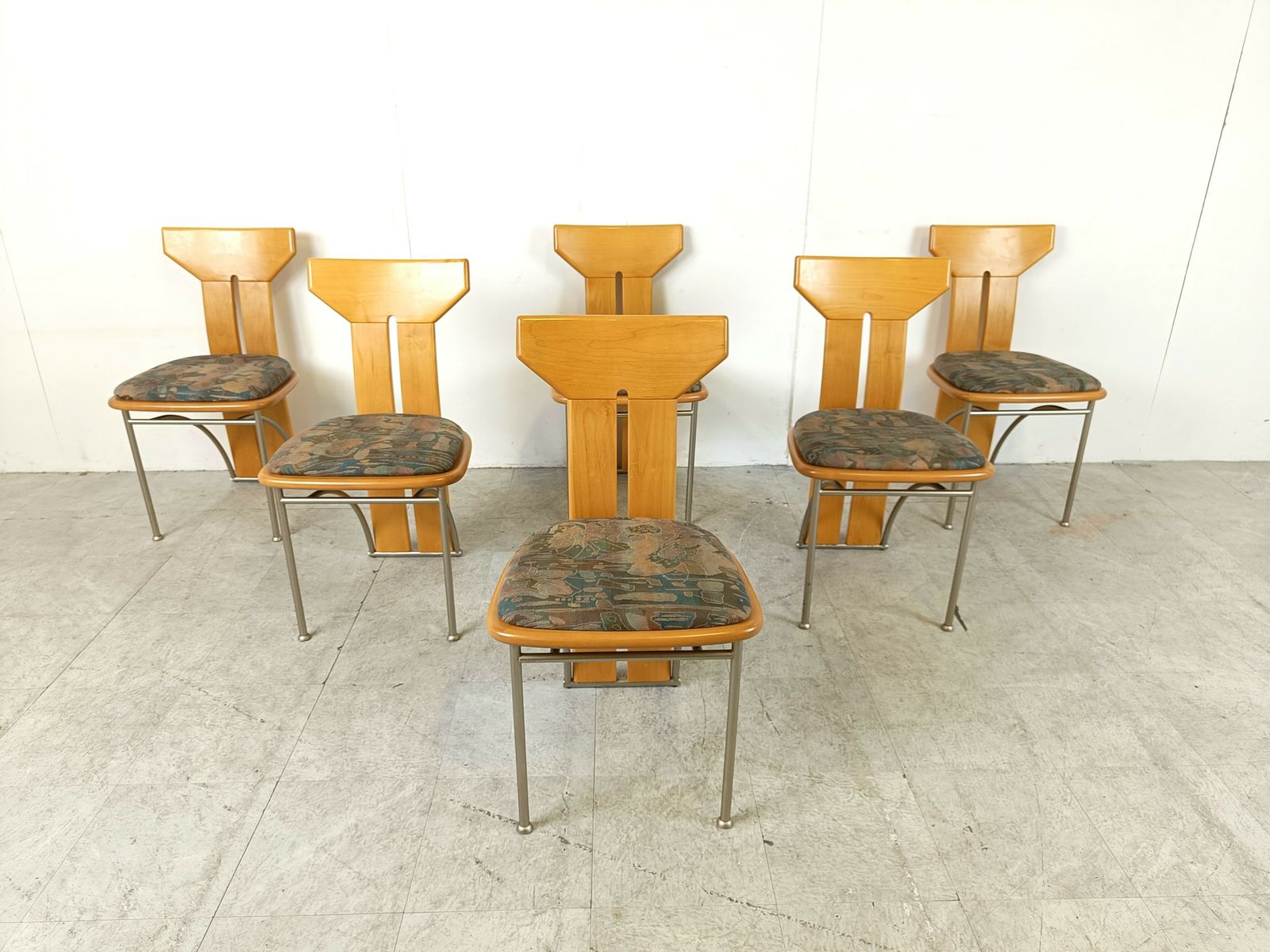 Set Of 6 Postmodern Italian Dining Chairs, 1980s